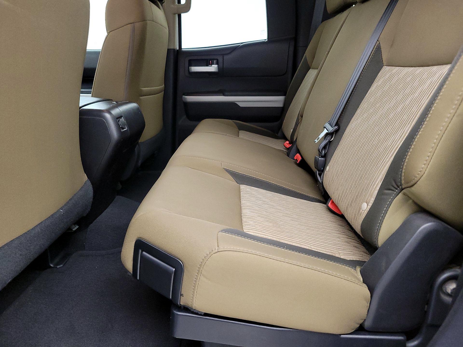 Thumbnail: 2015 Toyota Tundra - 19