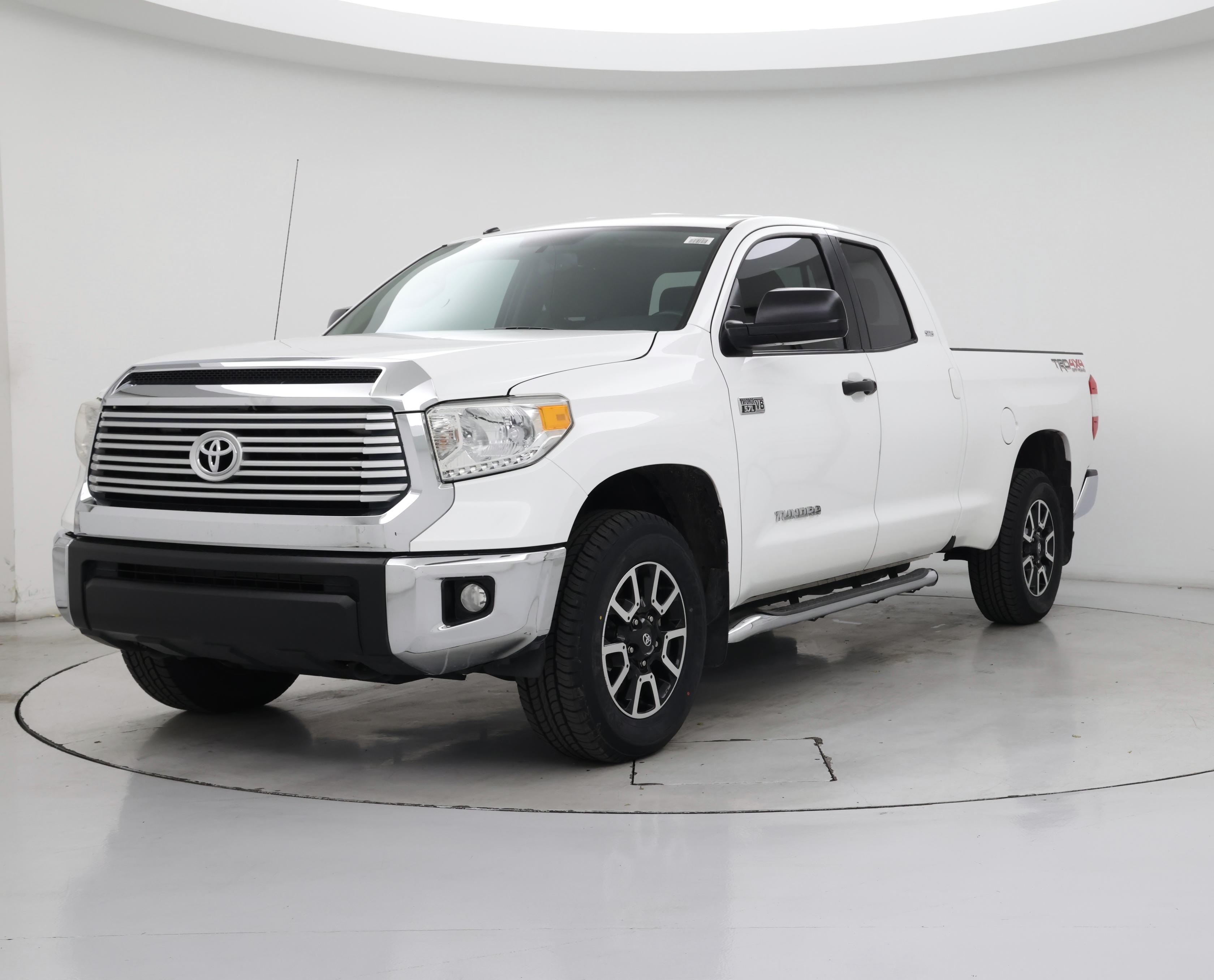 Thumbnail: 2015 Toyota Tundra - 4