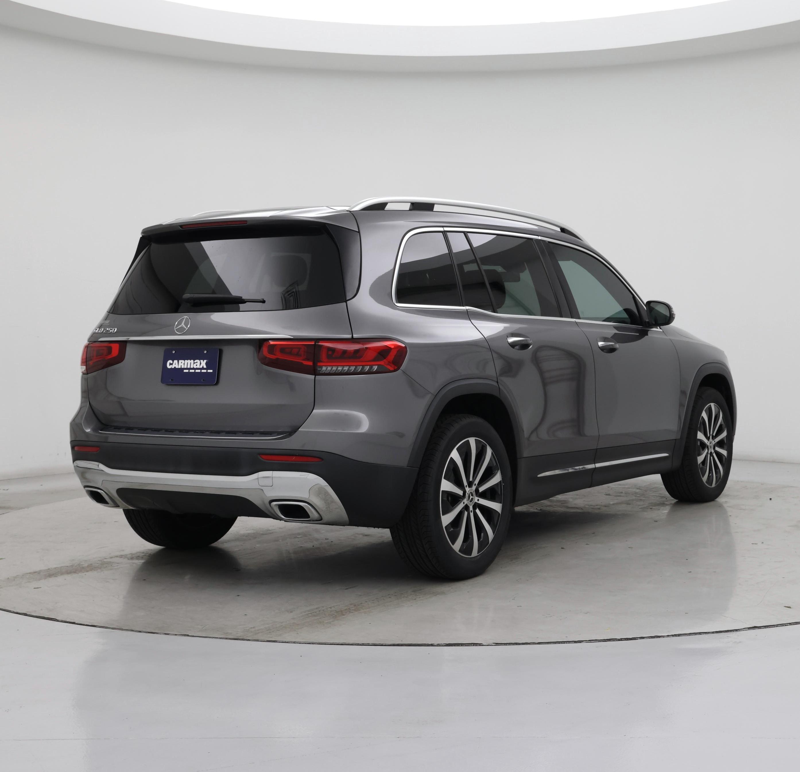 Thumbnail: 2022 Mercedes-Benz GLB - 8