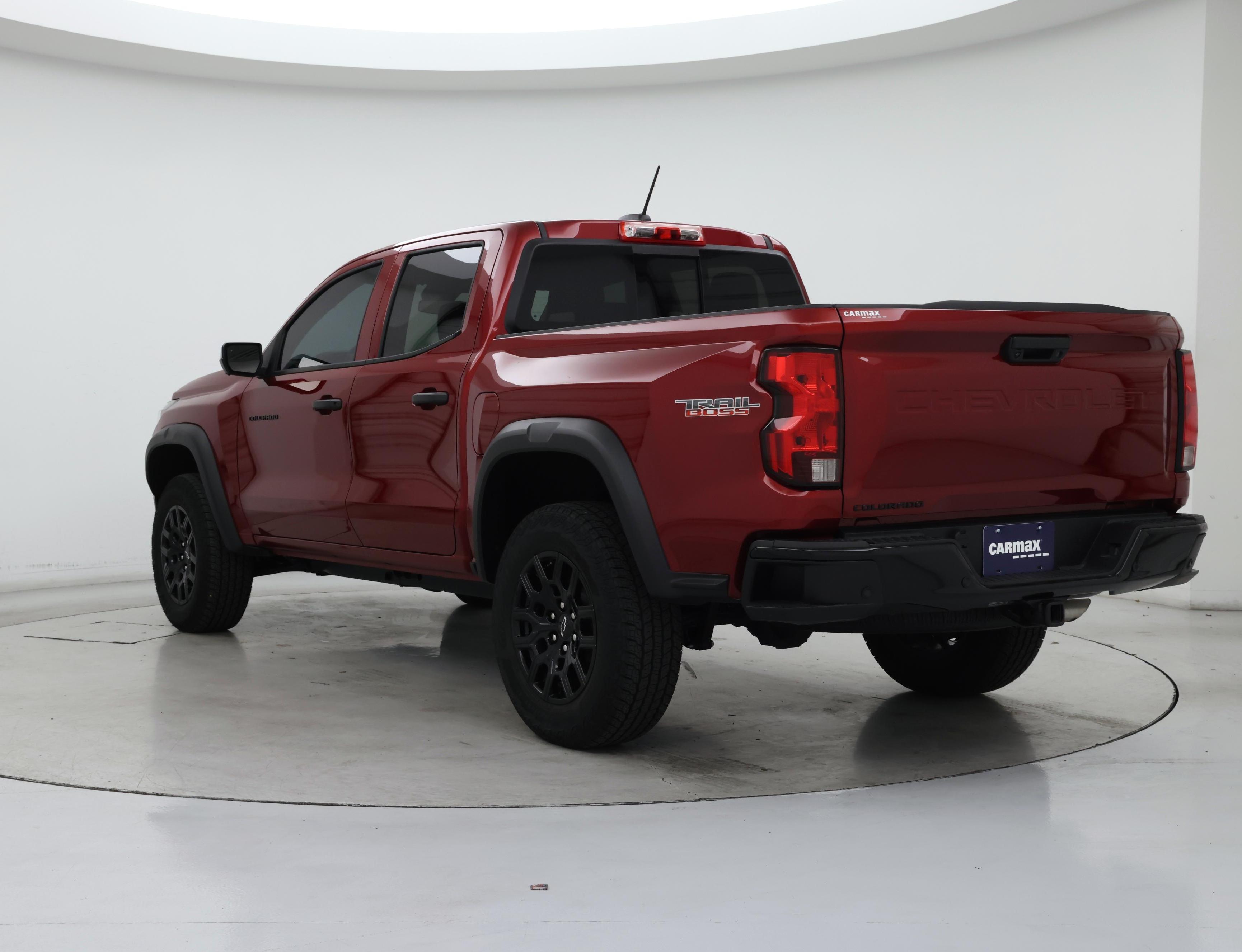 Thumbnail: 2024 Chevrolet Colorado - 2