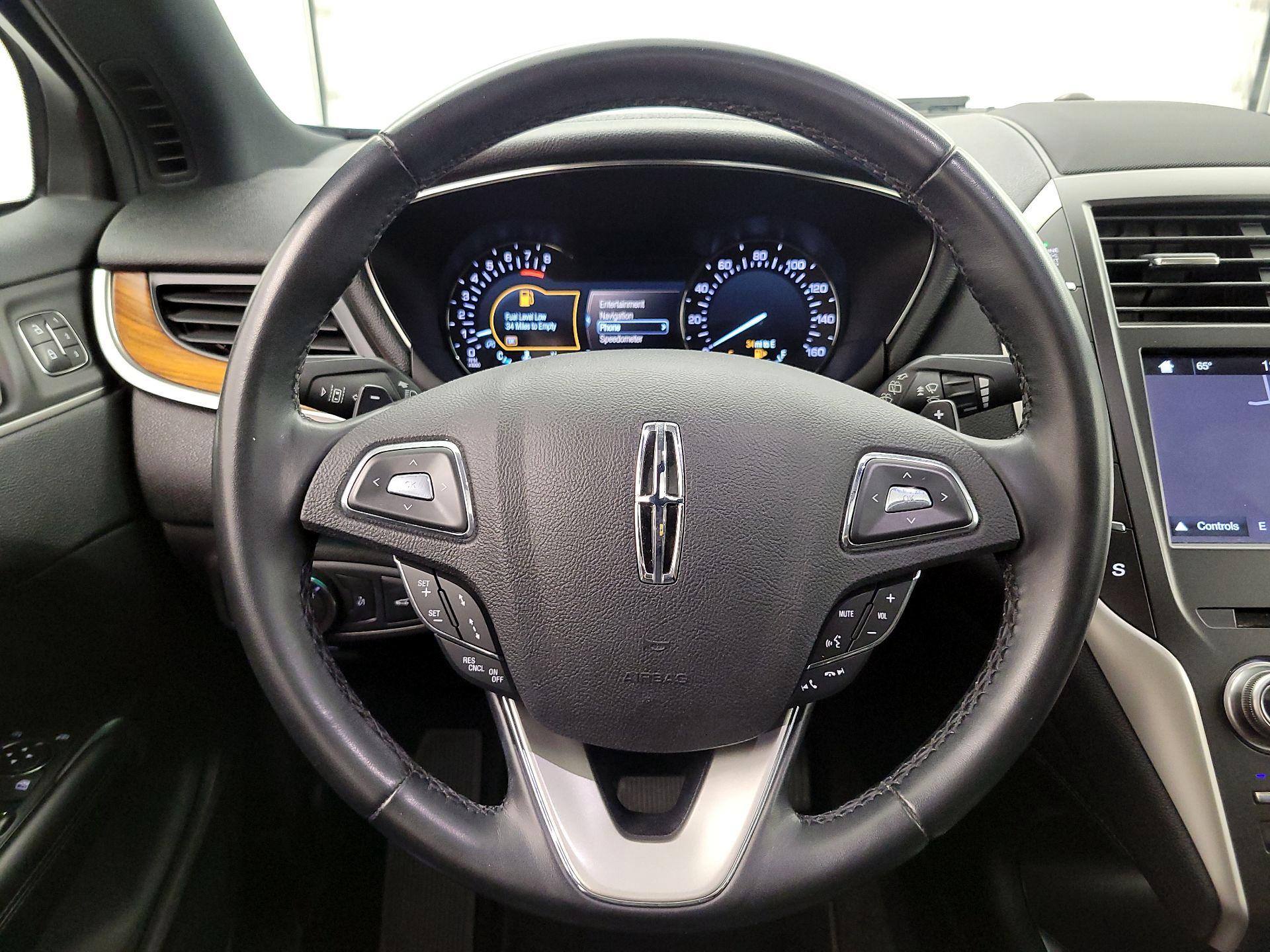 Thumbnail: 2019 Lincoln MKC - 10