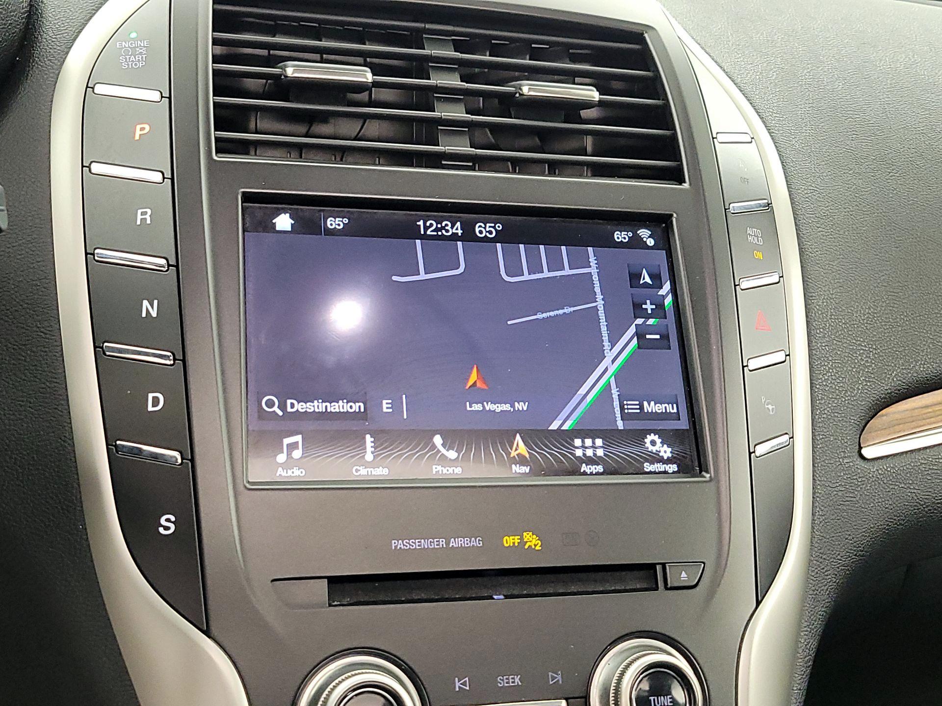 Thumbnail: 2019 Lincoln MKC - 14
