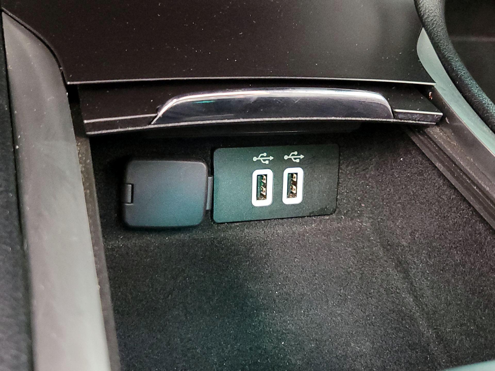 Thumbnail: 2019 Lincoln MKC - 19