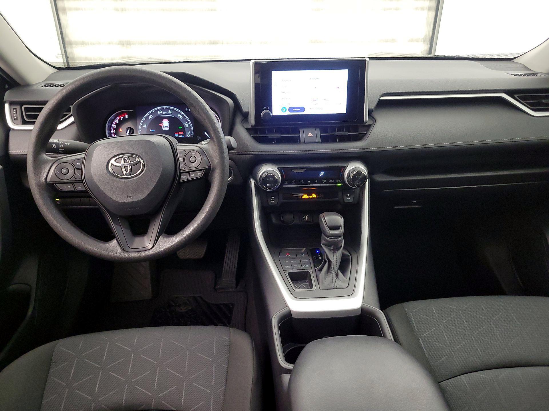 Thumbnail: 2024 Toyota RAV4 - 9
