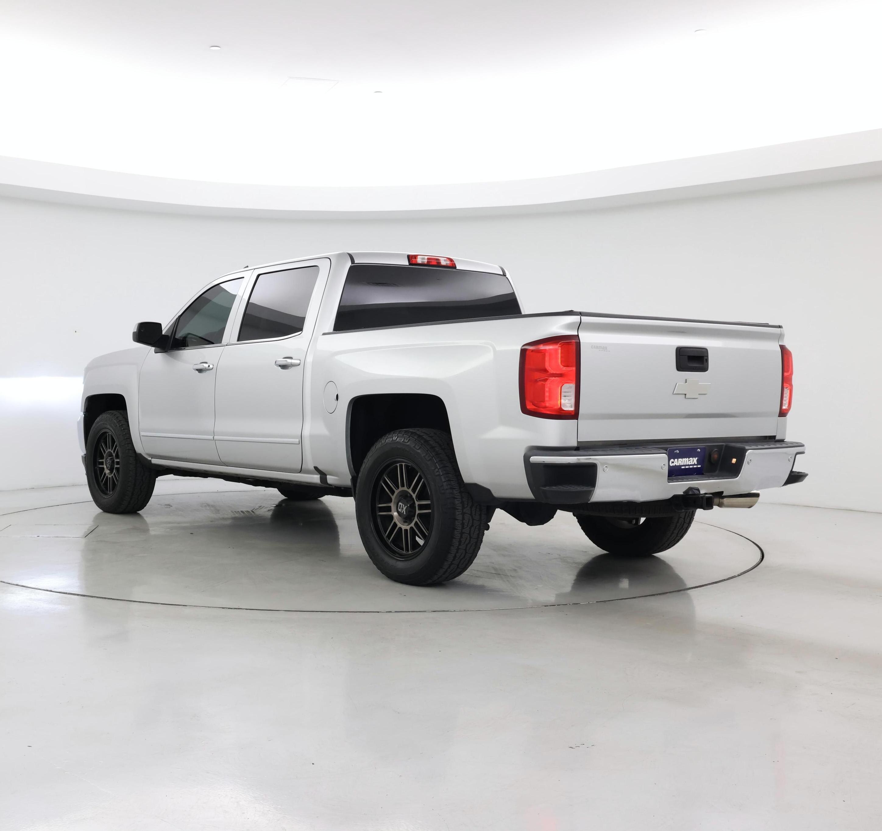 Thumbnail: 2018 Chevrolet Silverado 1500 - 2