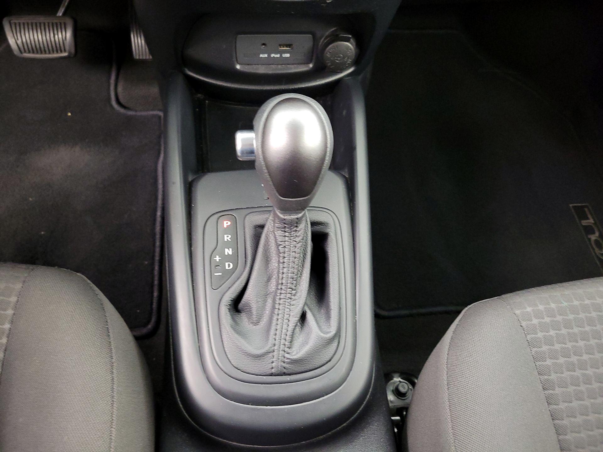 Thumbnail: 2013 Kia Soul - 16