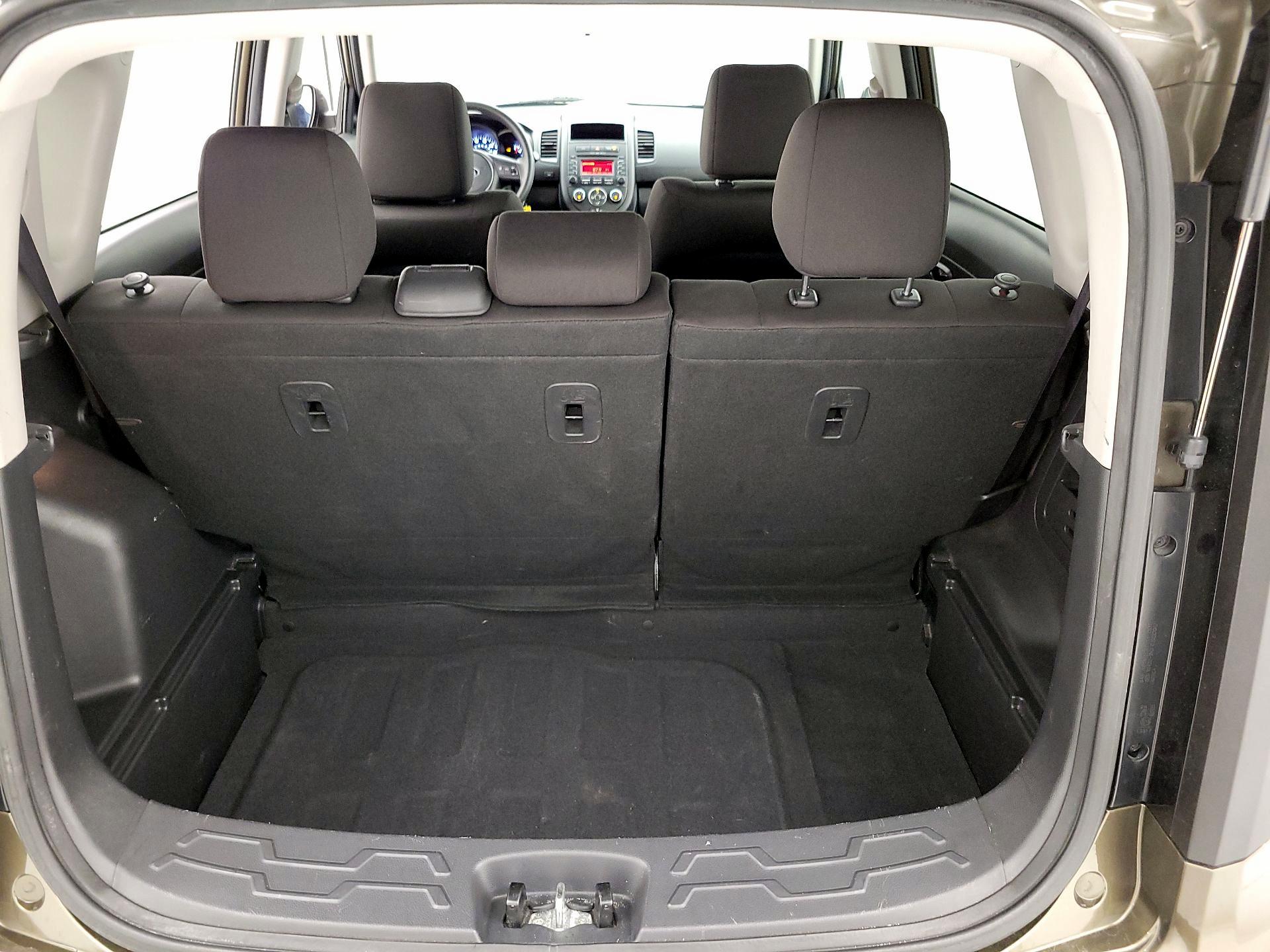 Thumbnail: 2013 Kia Soul - 19