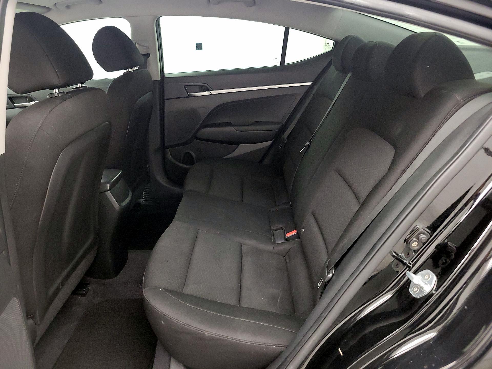 Thumbnail: 2020 Hyundai Elantra - 19