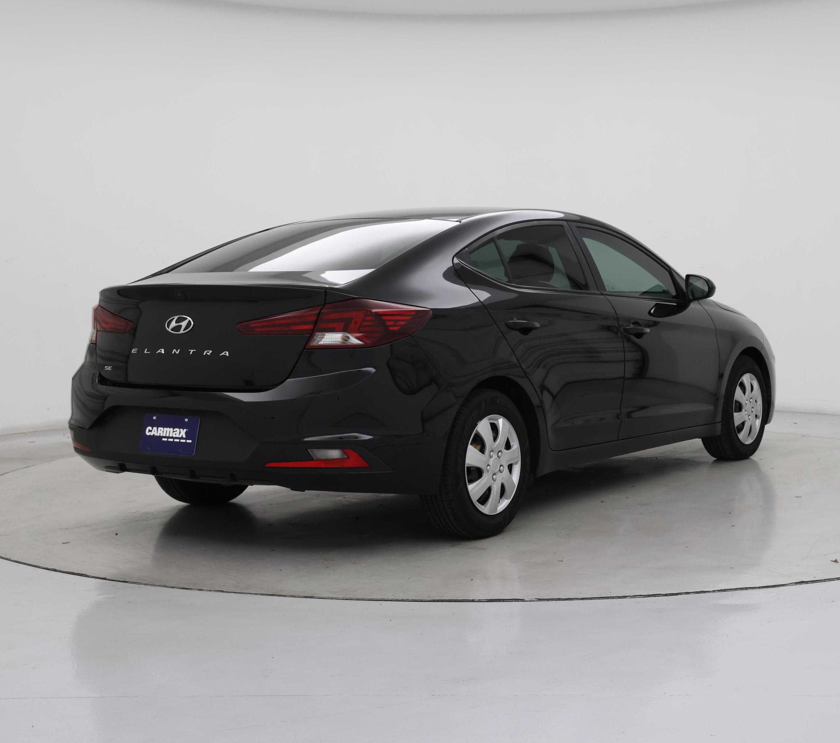 Thumbnail: 2020 Hyundai Elantra - 8