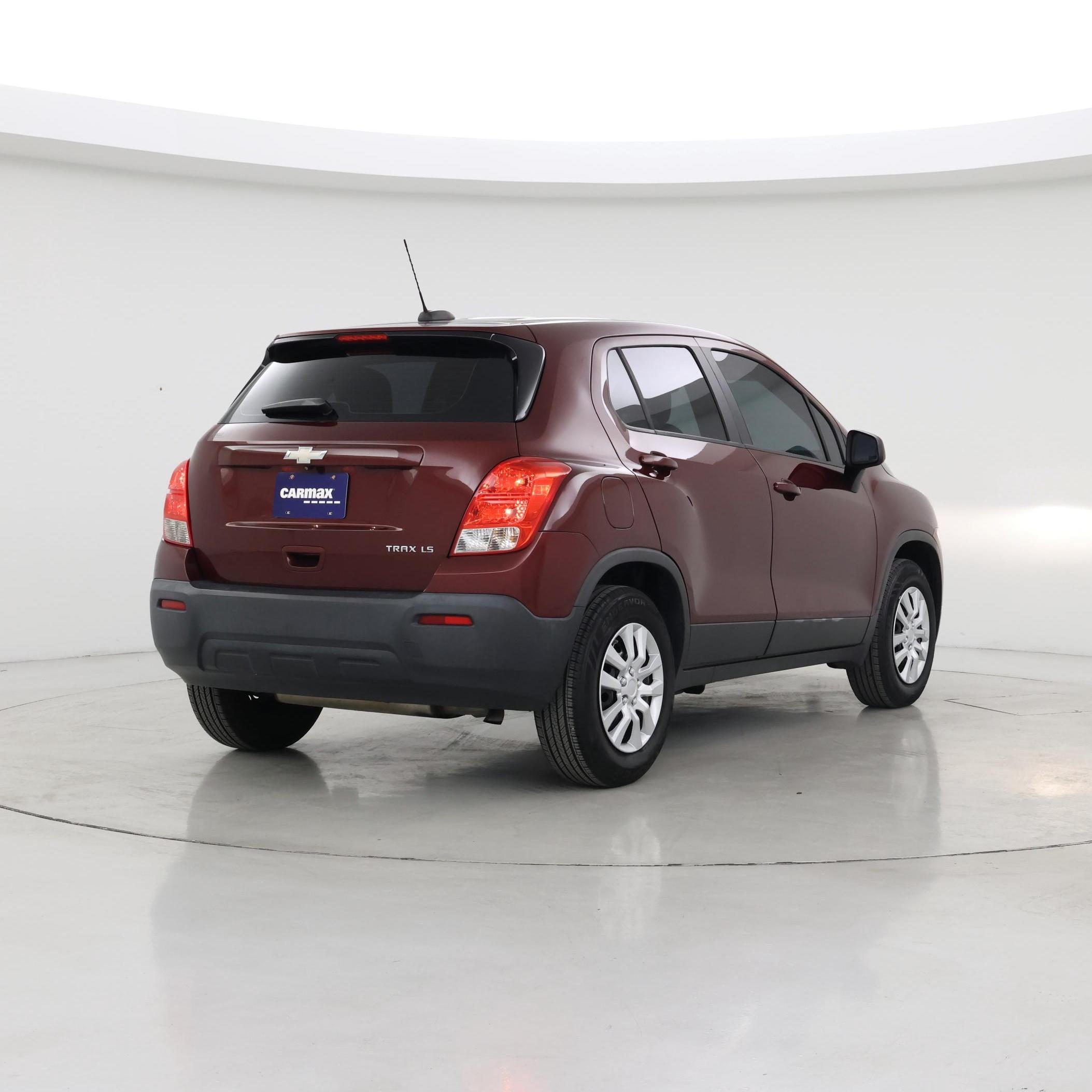Thumbnail: 2016 Chevrolet Trax - 8