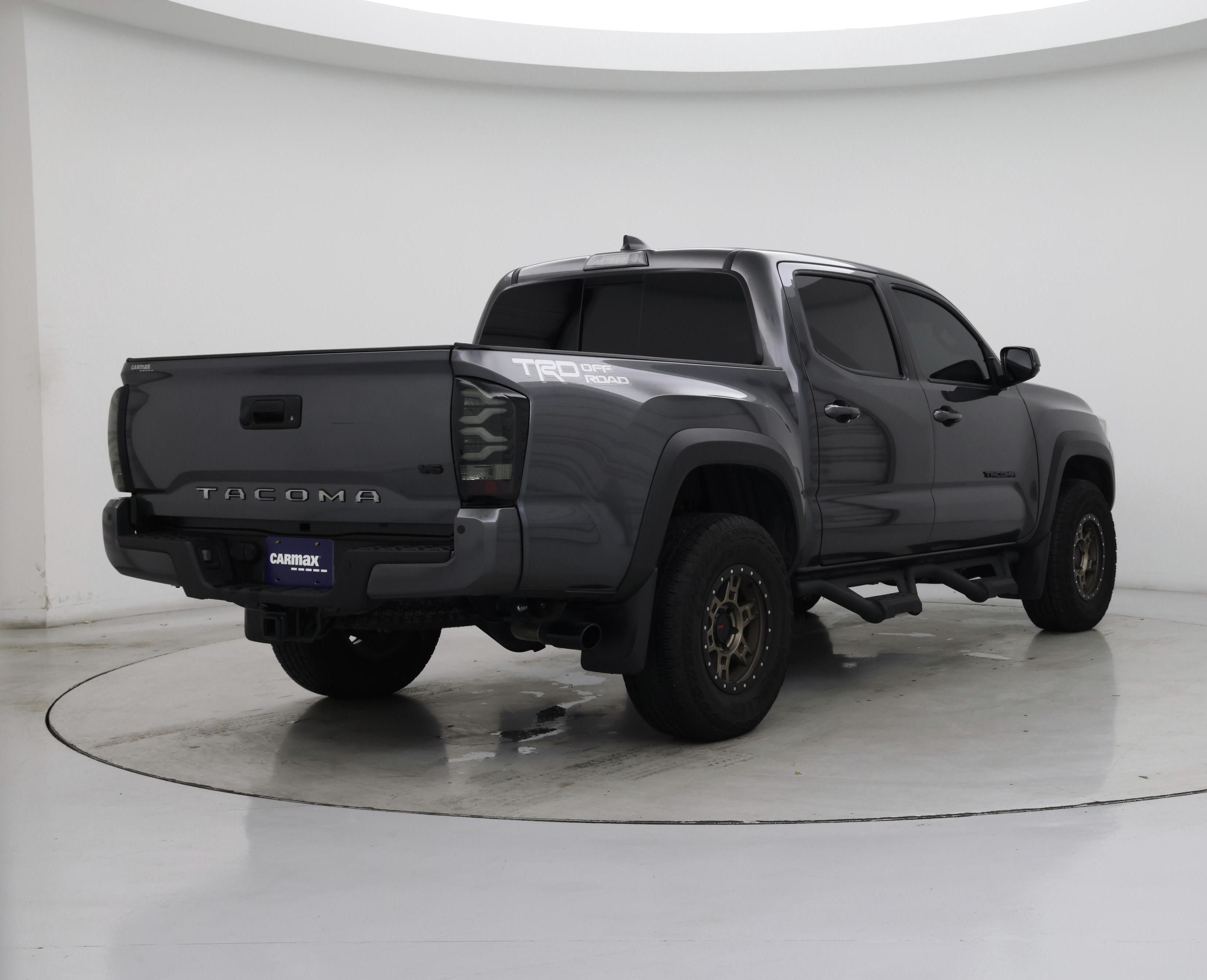 Thumbnail: 2022 Toyota Tacoma - 8