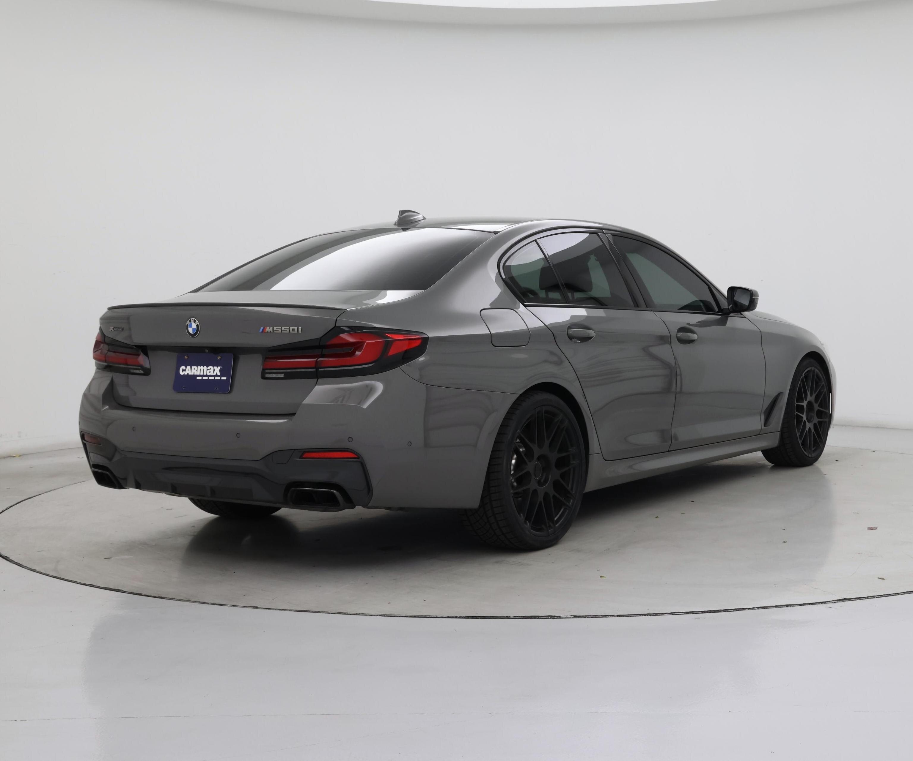 Thumbnail: 2022 BMW 5 Series - 8