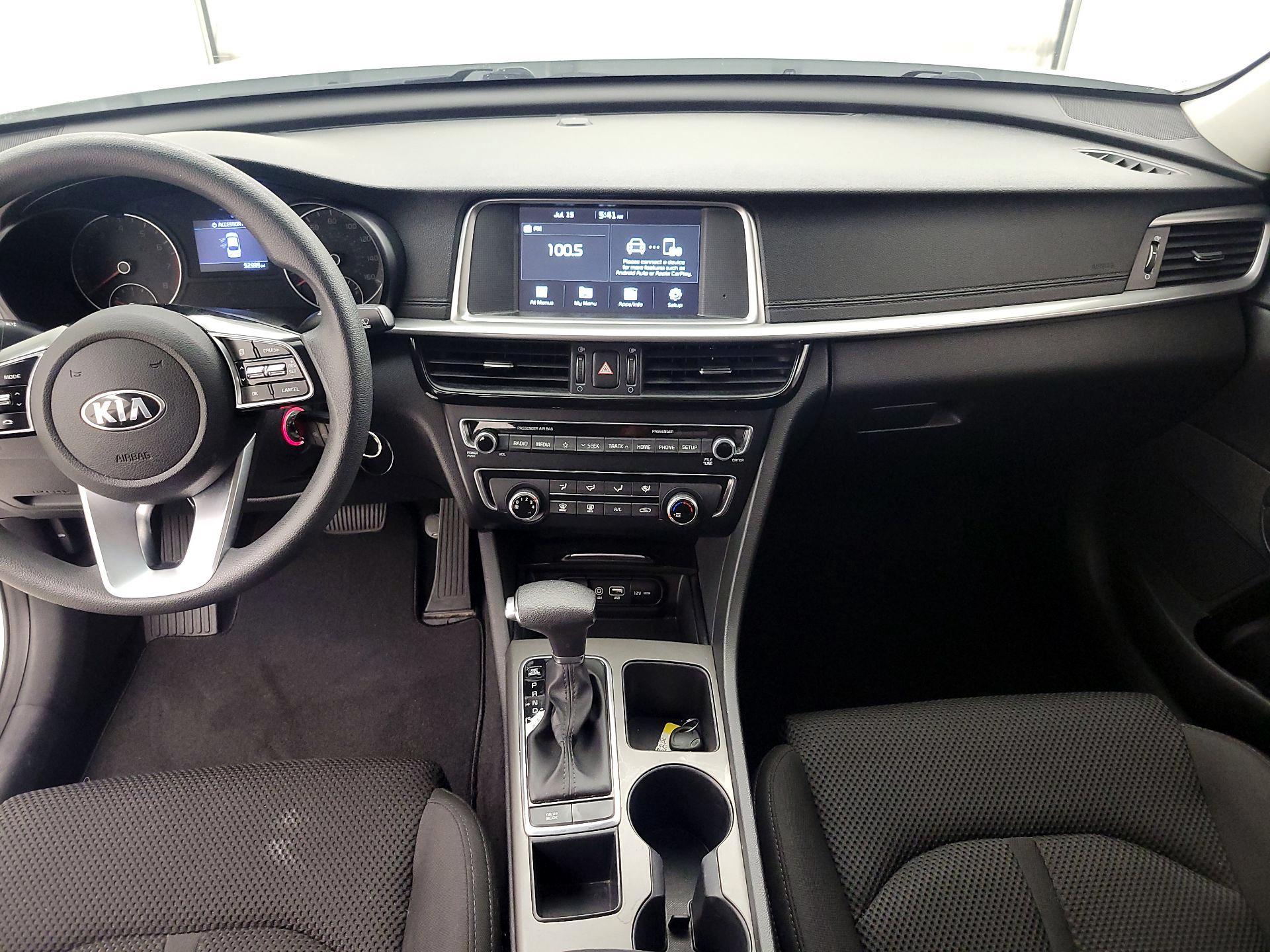 Thumbnail: 2020 Kia Optima - 9