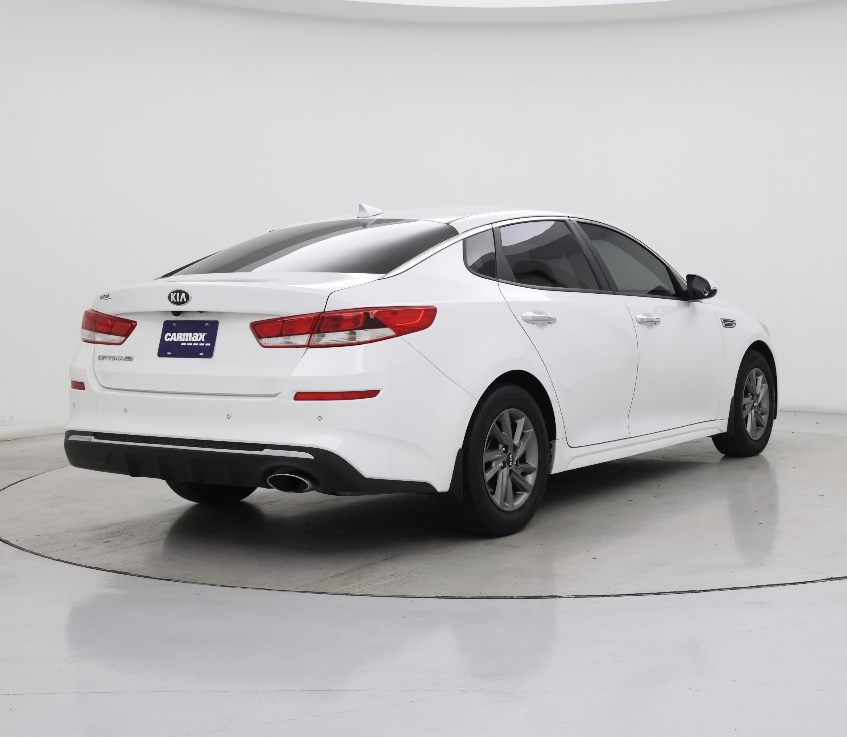 Thumbnail: 2020 Kia Optima - 8
