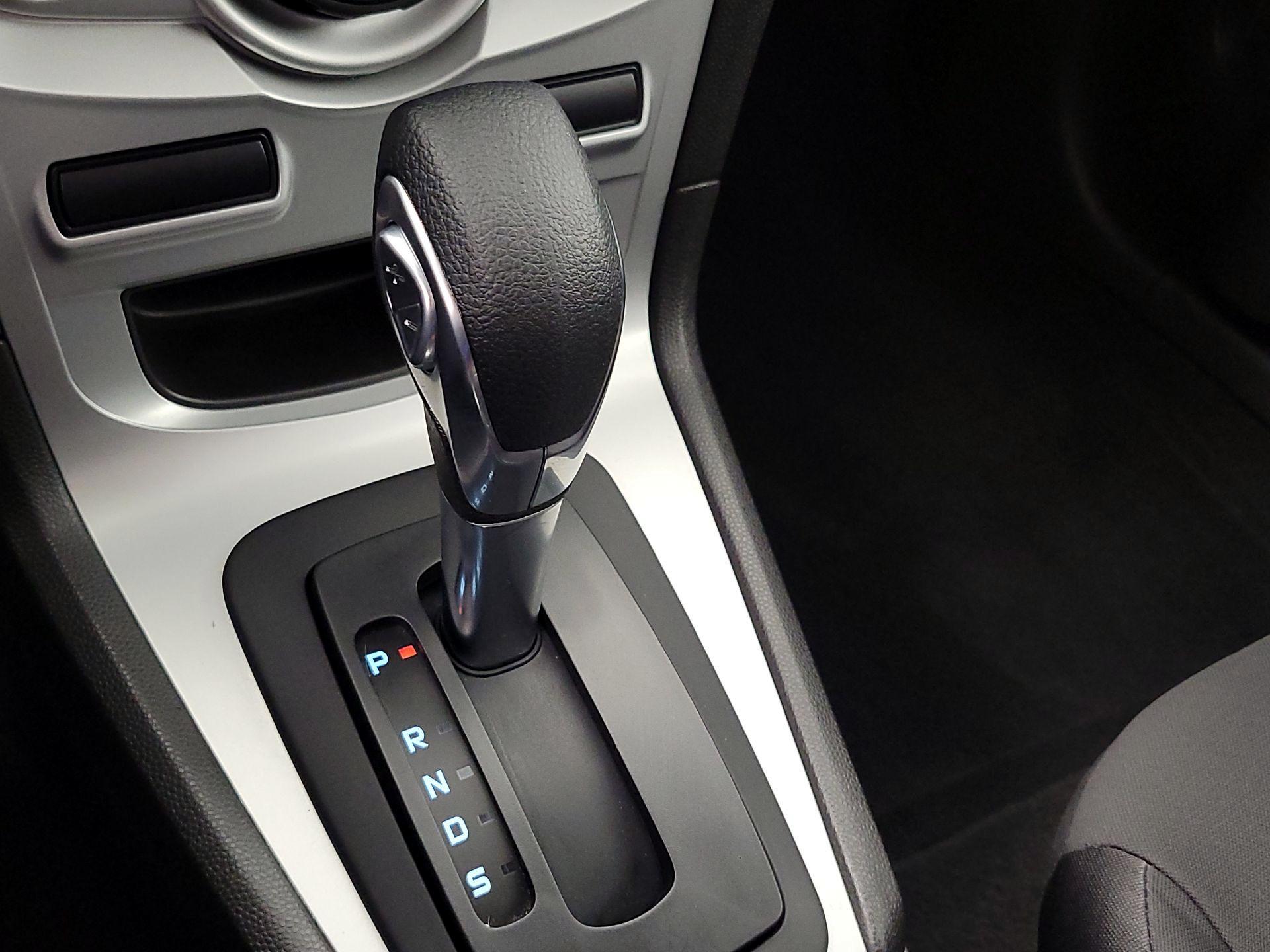 Thumbnail: 2019 Ford Fiesta - 17