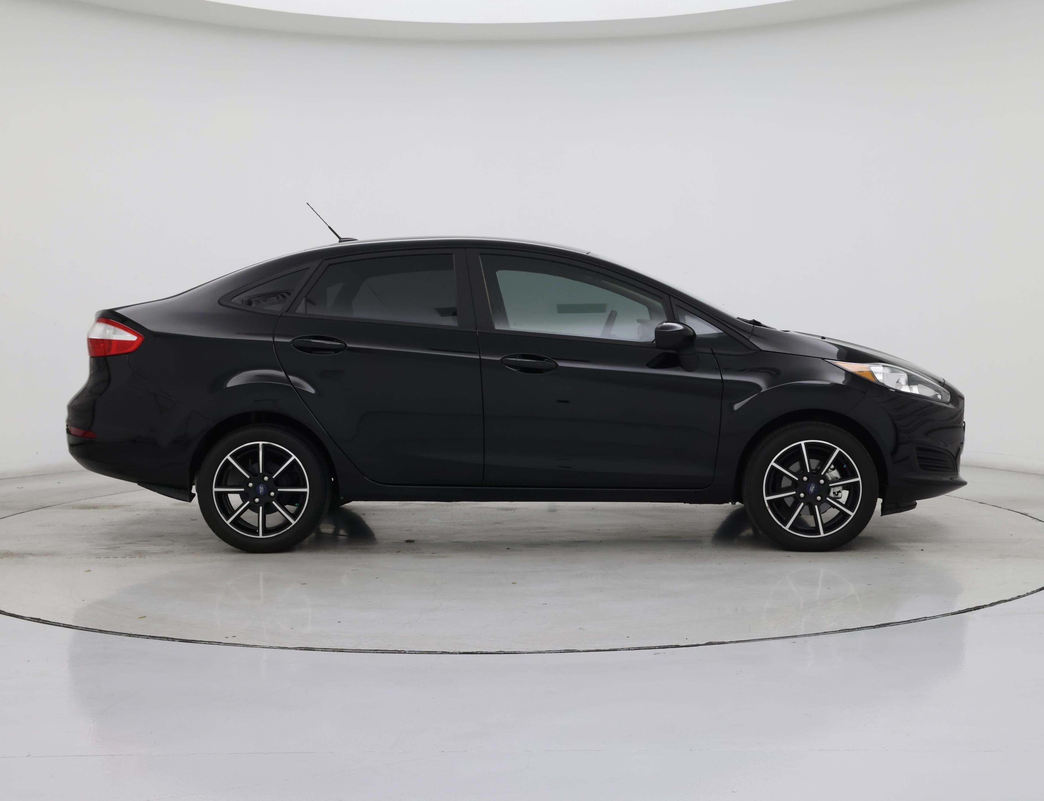 Thumbnail: 2019 Ford Fiesta - 7