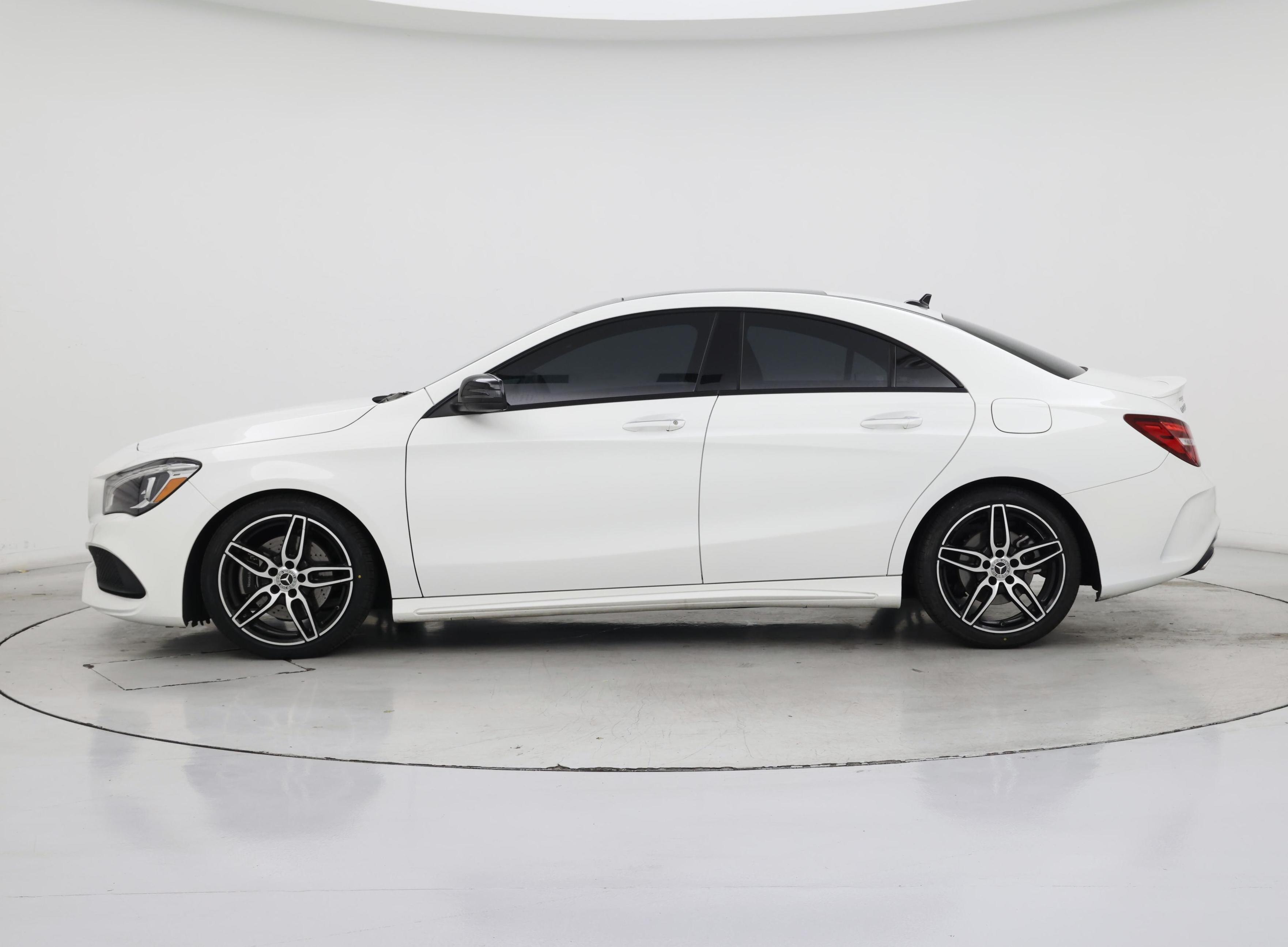 Thumbnail: 2018 Mercedes-Benz CLA - 3