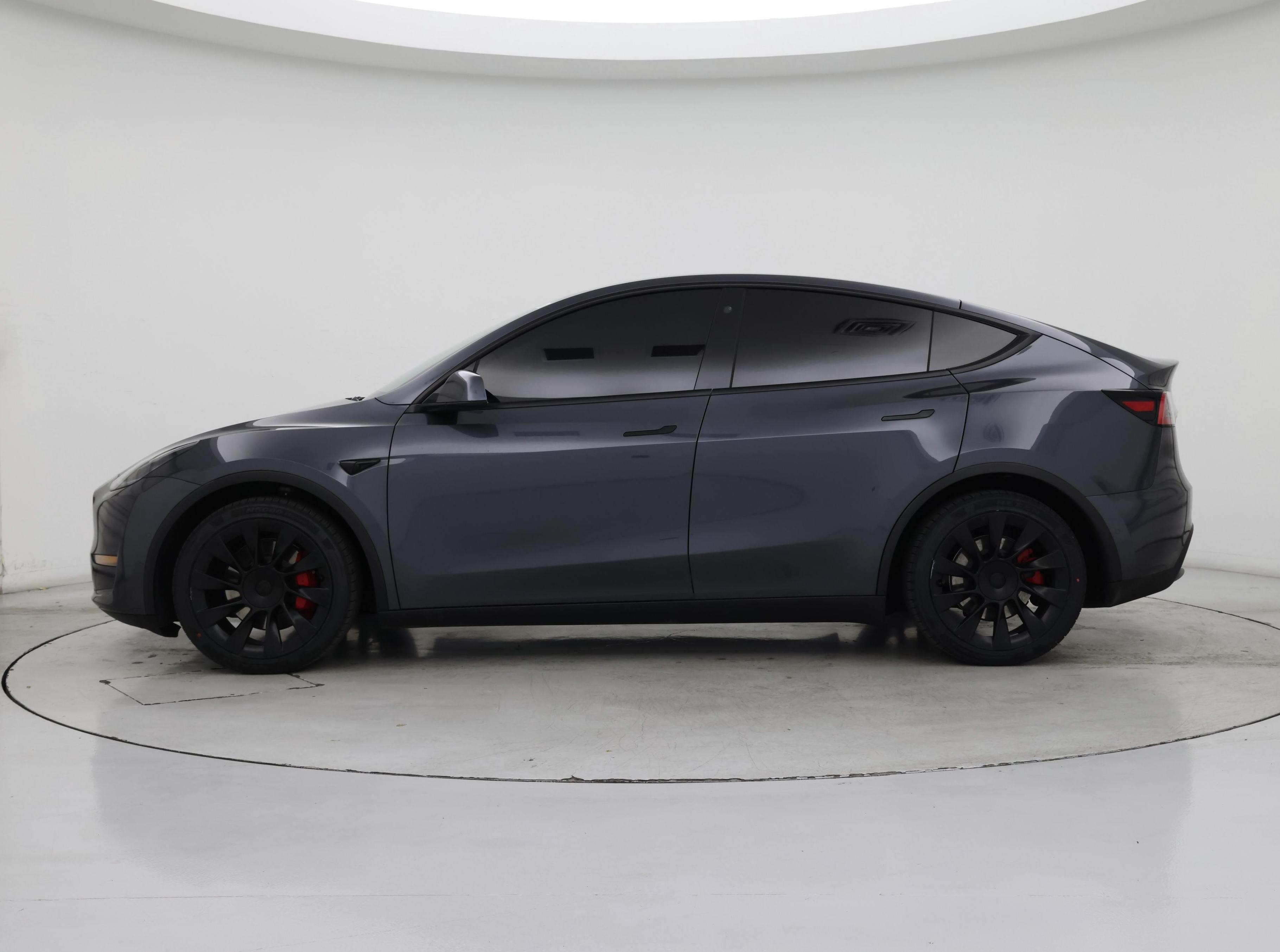 Thumbnail: 2021 Tesla Model Y - 3