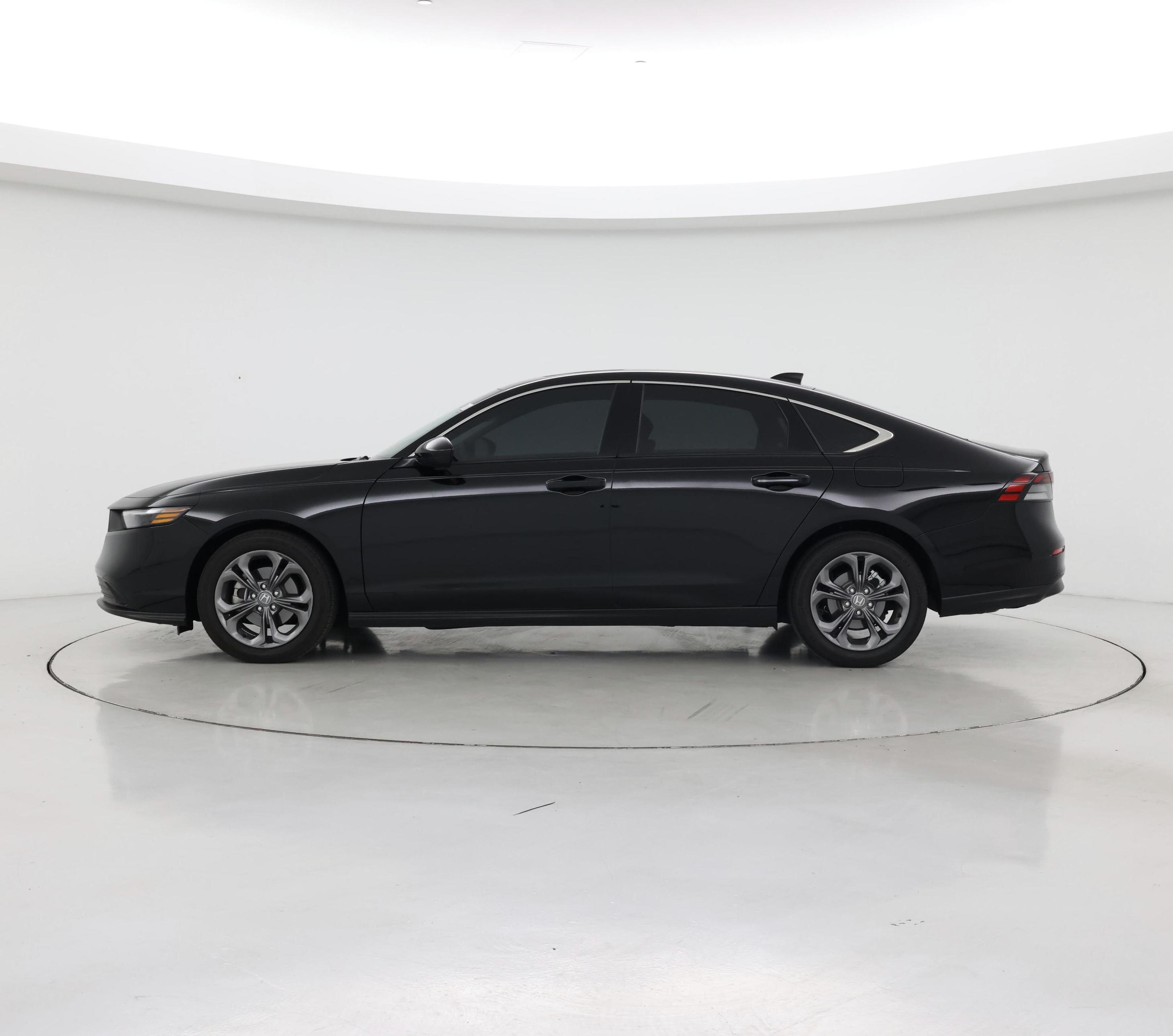 Thumbnail: 2023 Honda Accord - 3