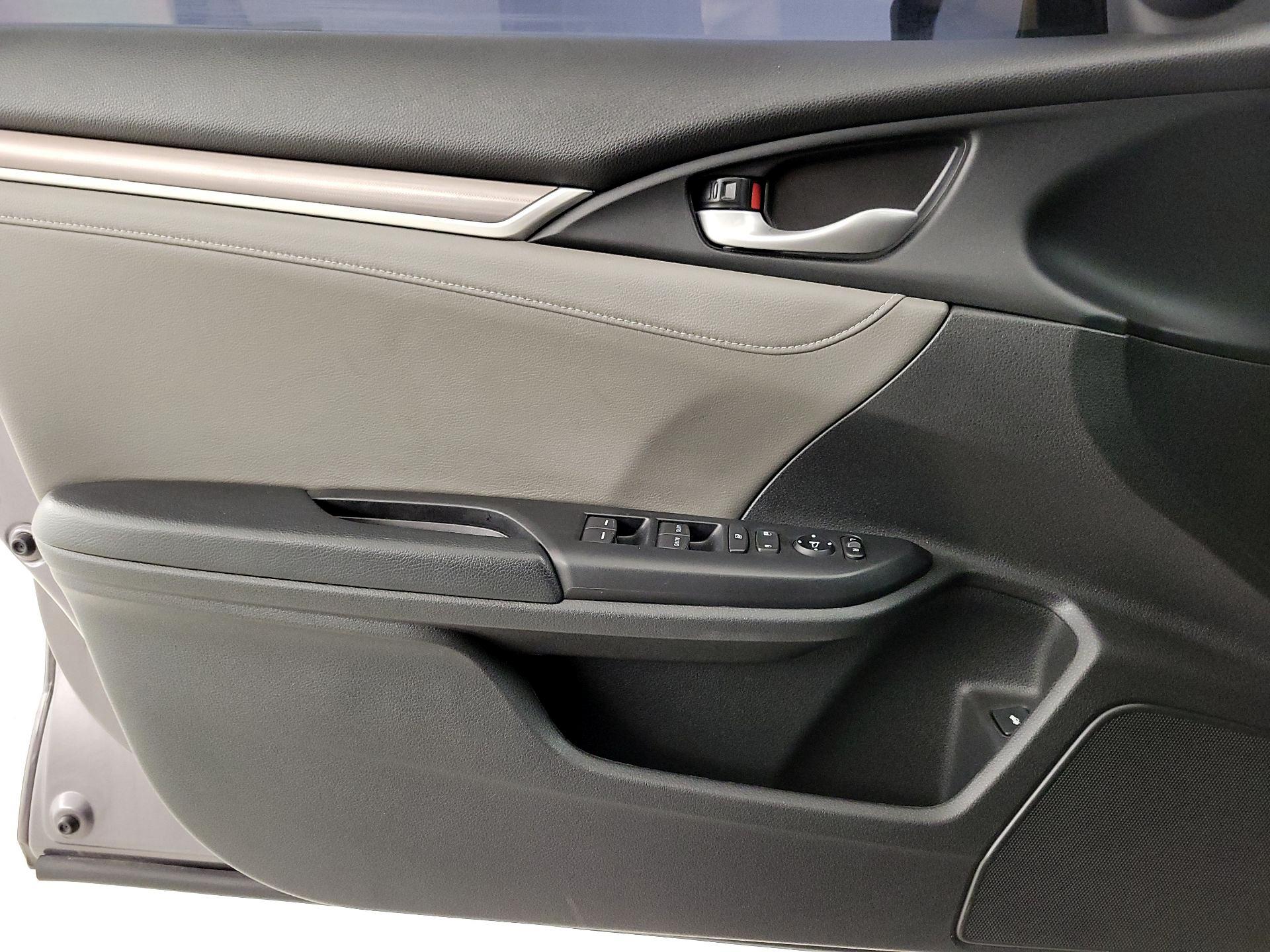 Thumbnail: 2019 Honda Civic - 12