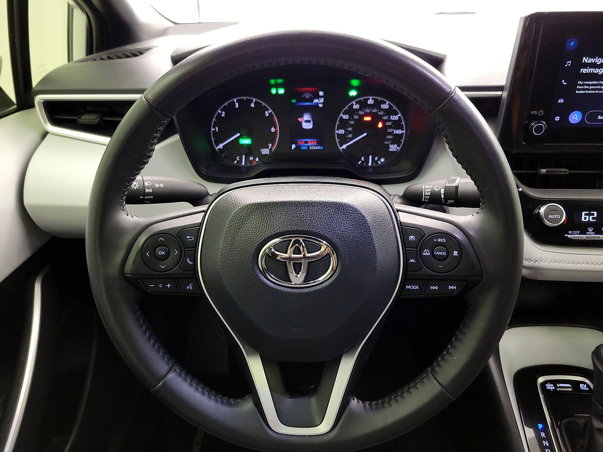 Thumbnail: 2023 Toyota Corolla - 10