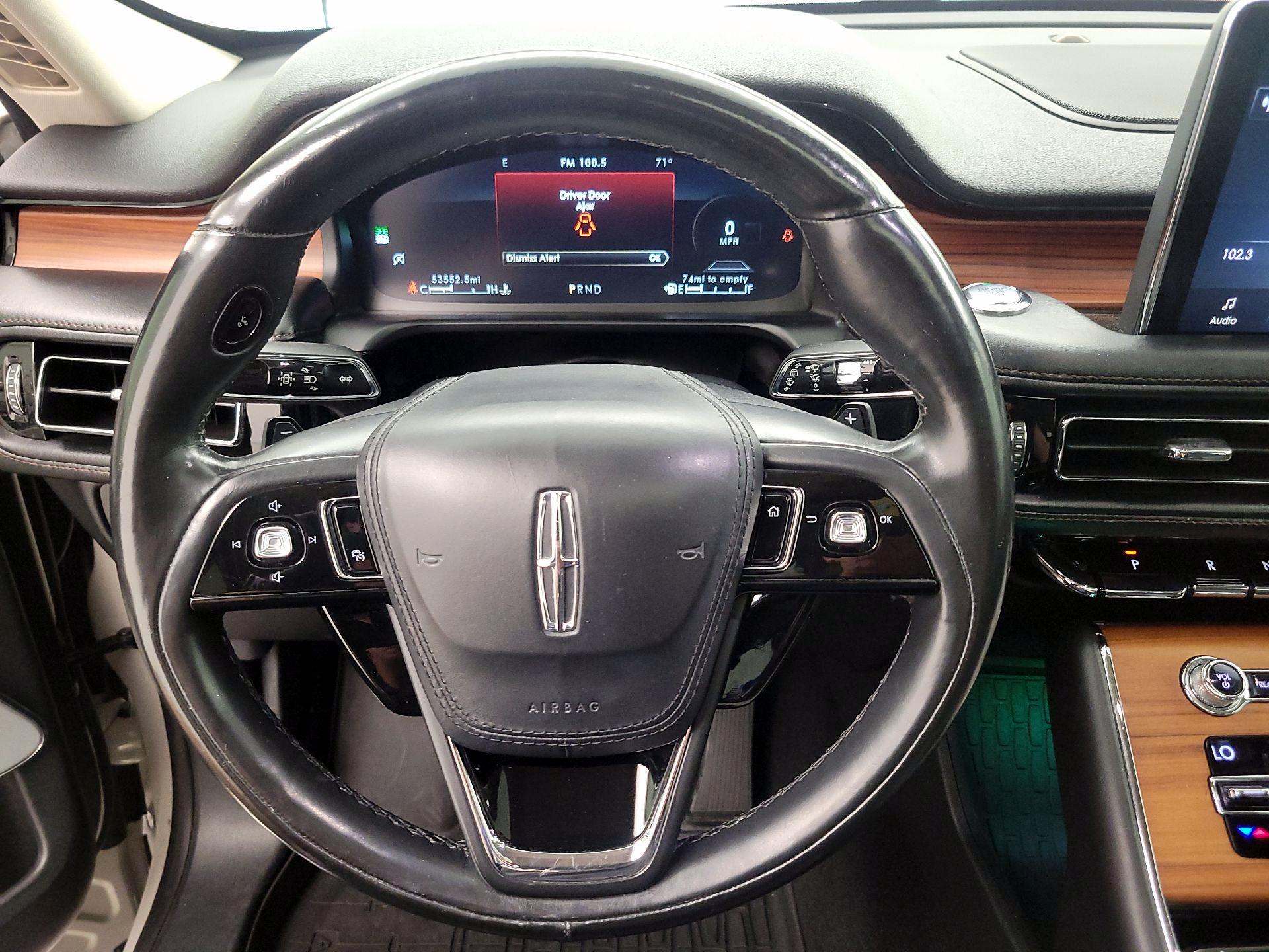 Thumbnail: 2020 Lincoln Aviator - 10