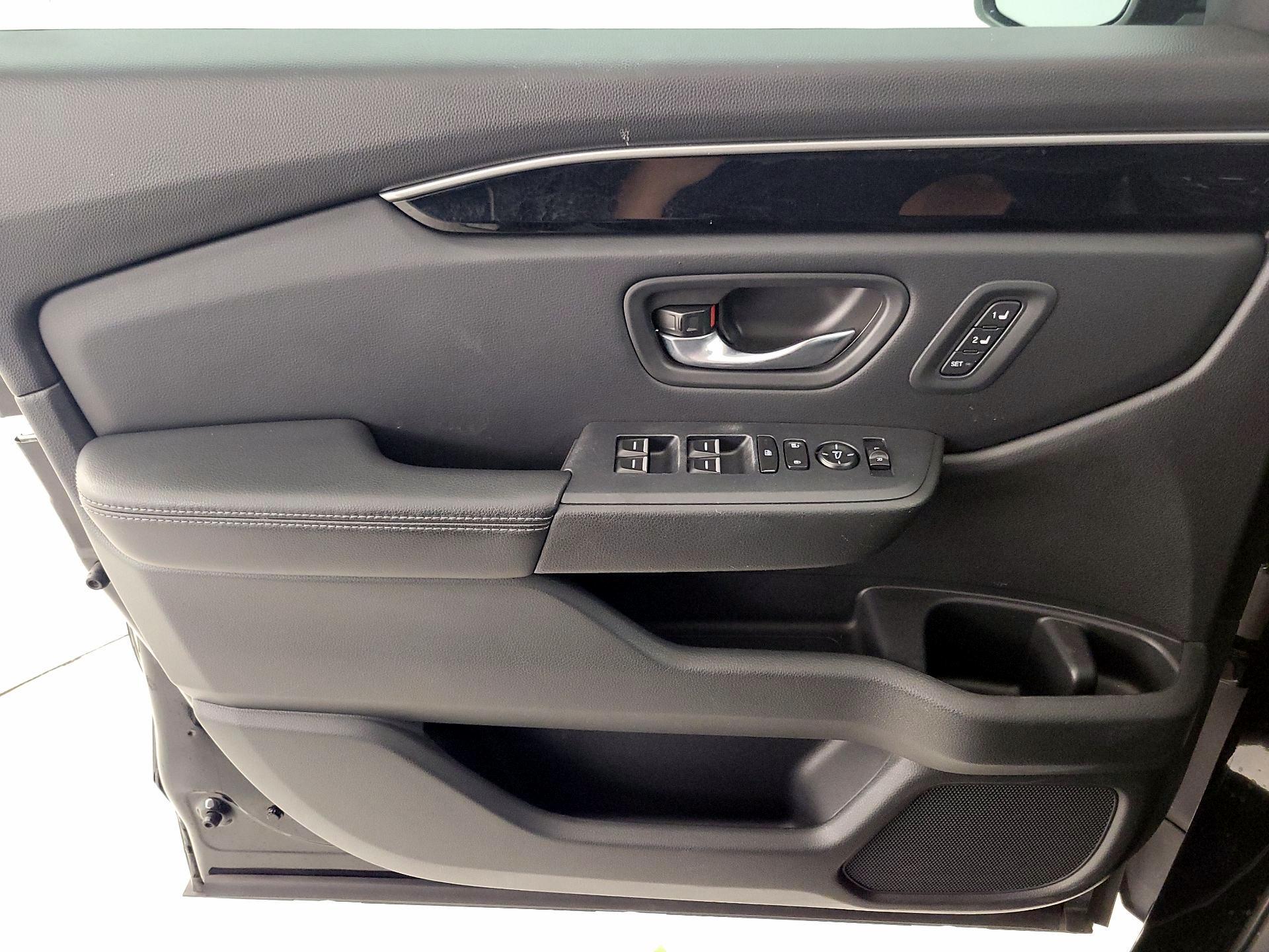 Thumbnail: 2023 Honda Pilot - 12