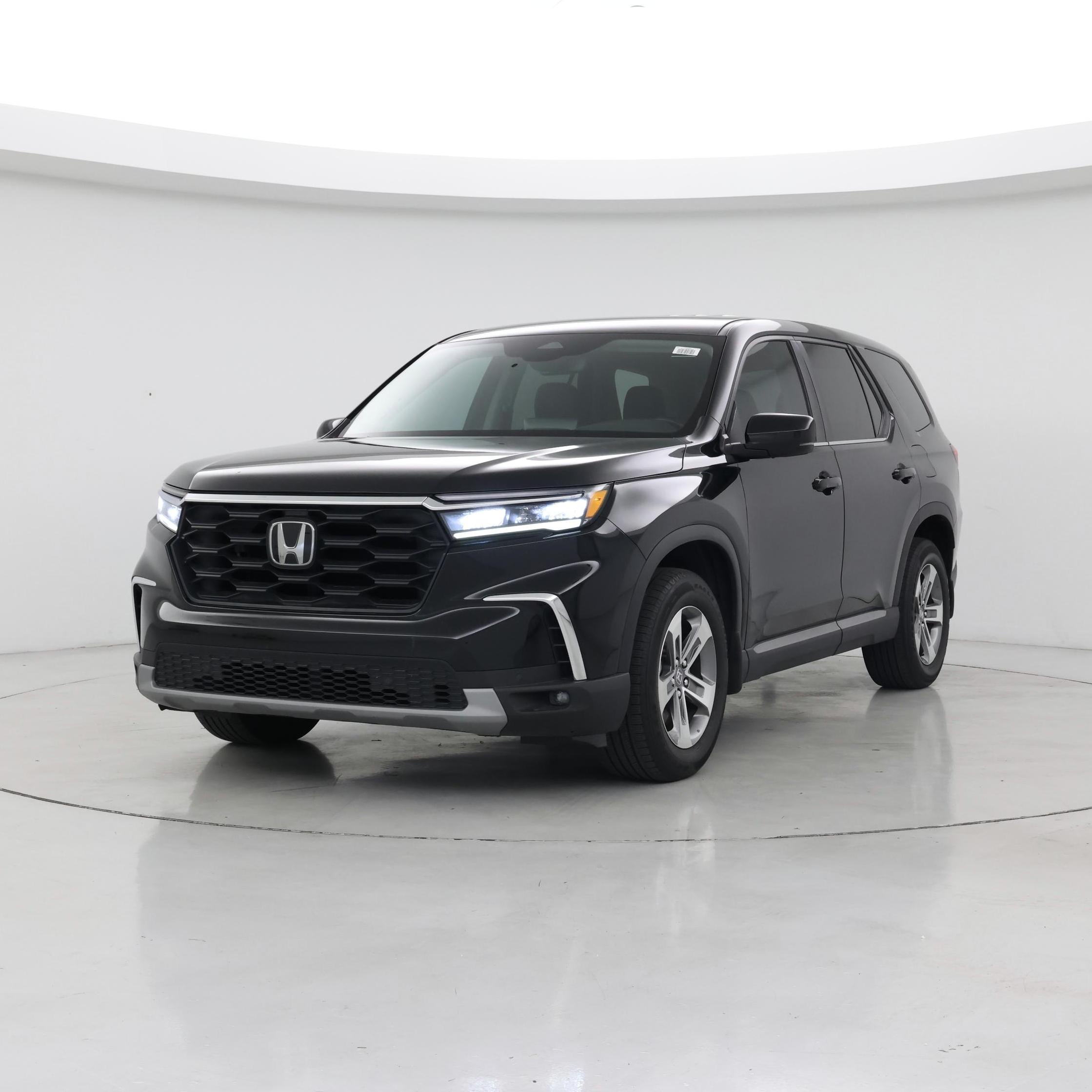 Thumbnail: 2023 Honda Pilot - 4