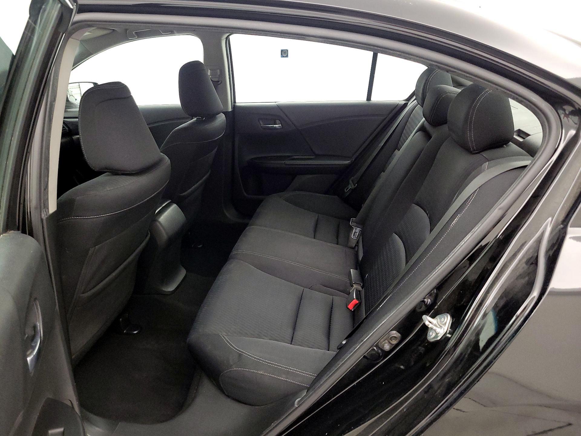 Thumbnail: 2015 Honda Accord - 19