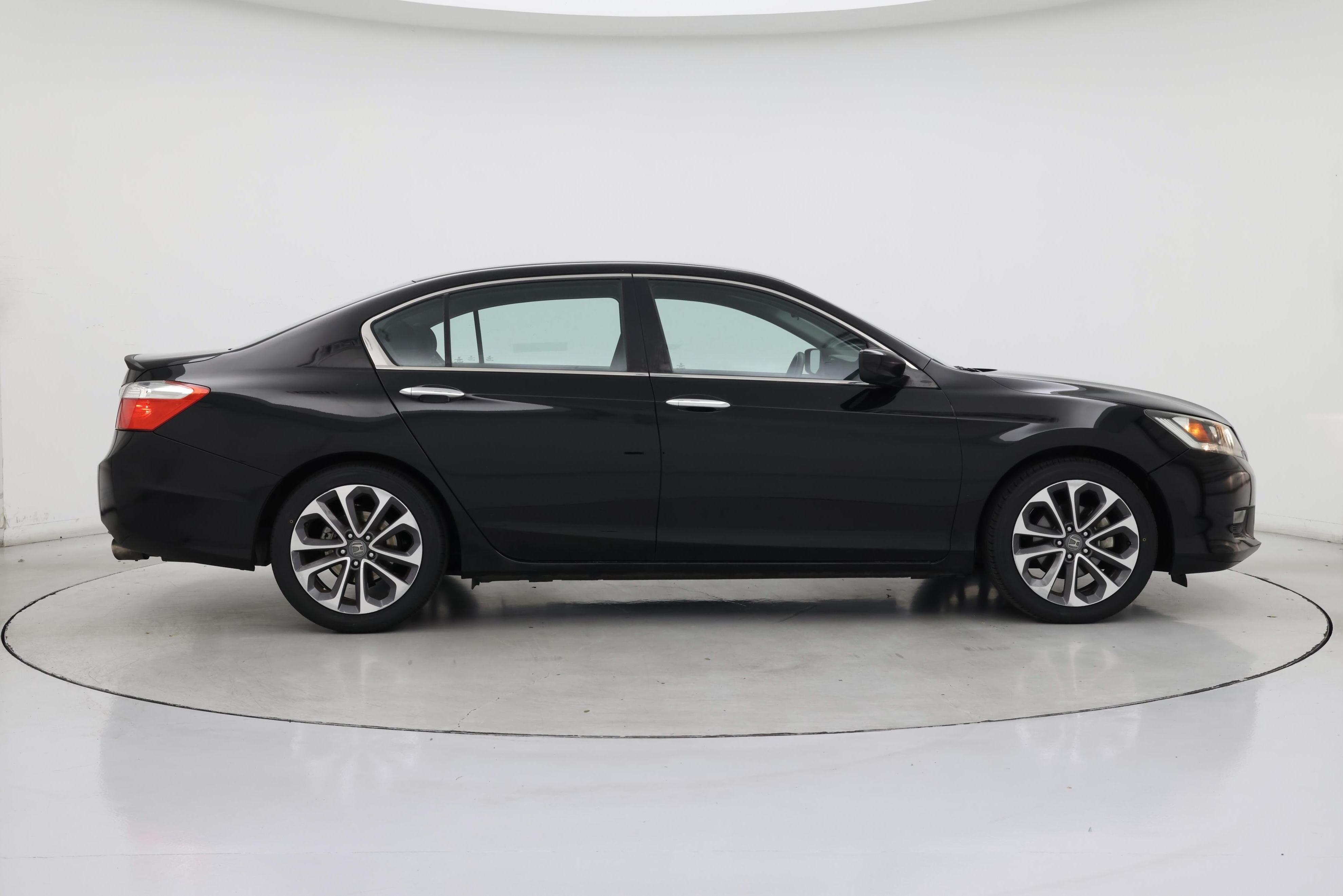 Thumbnail: 2015 Honda Accord - 7