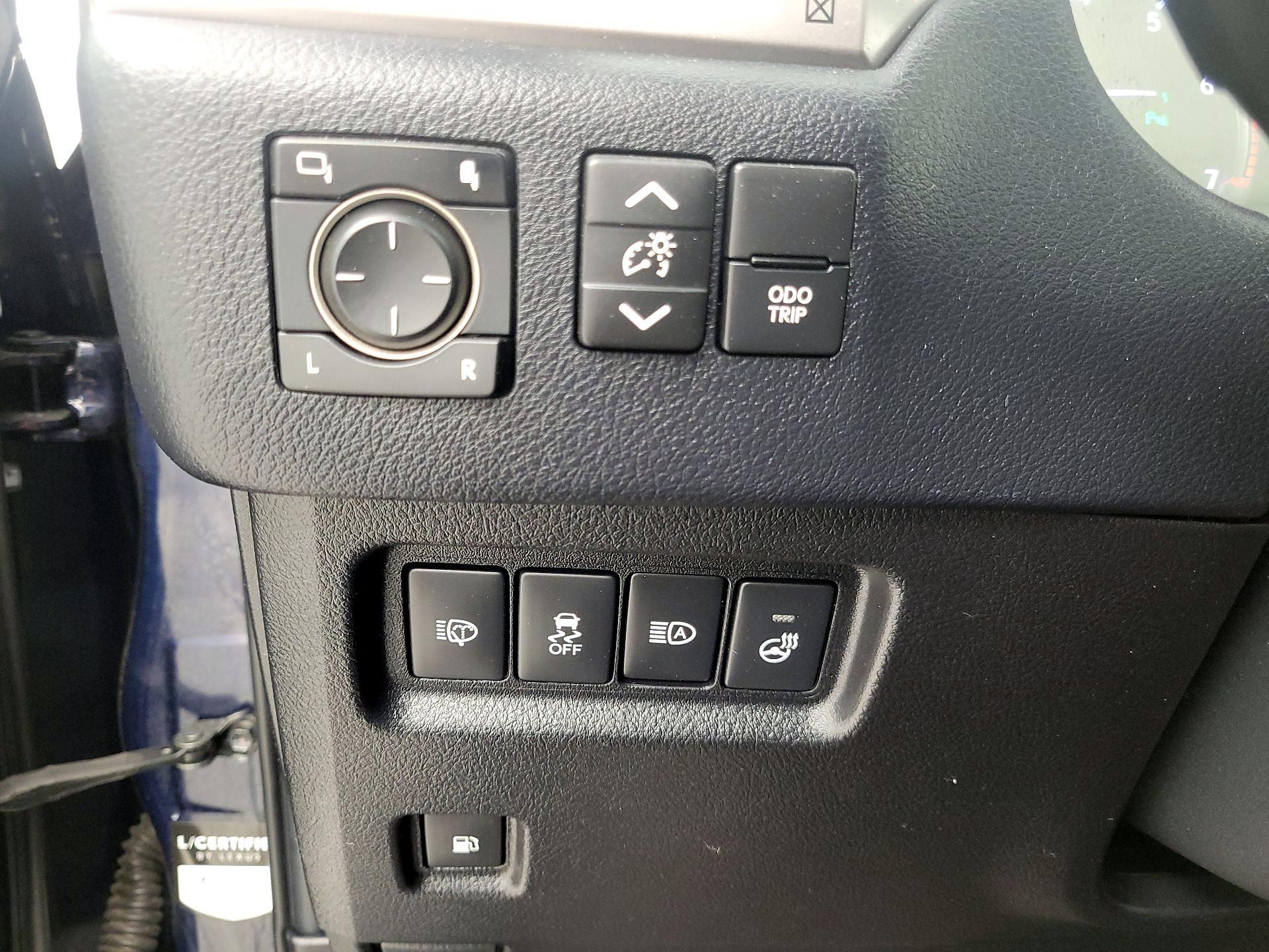 Thumbnail: 2022 Lexus GX - 13
