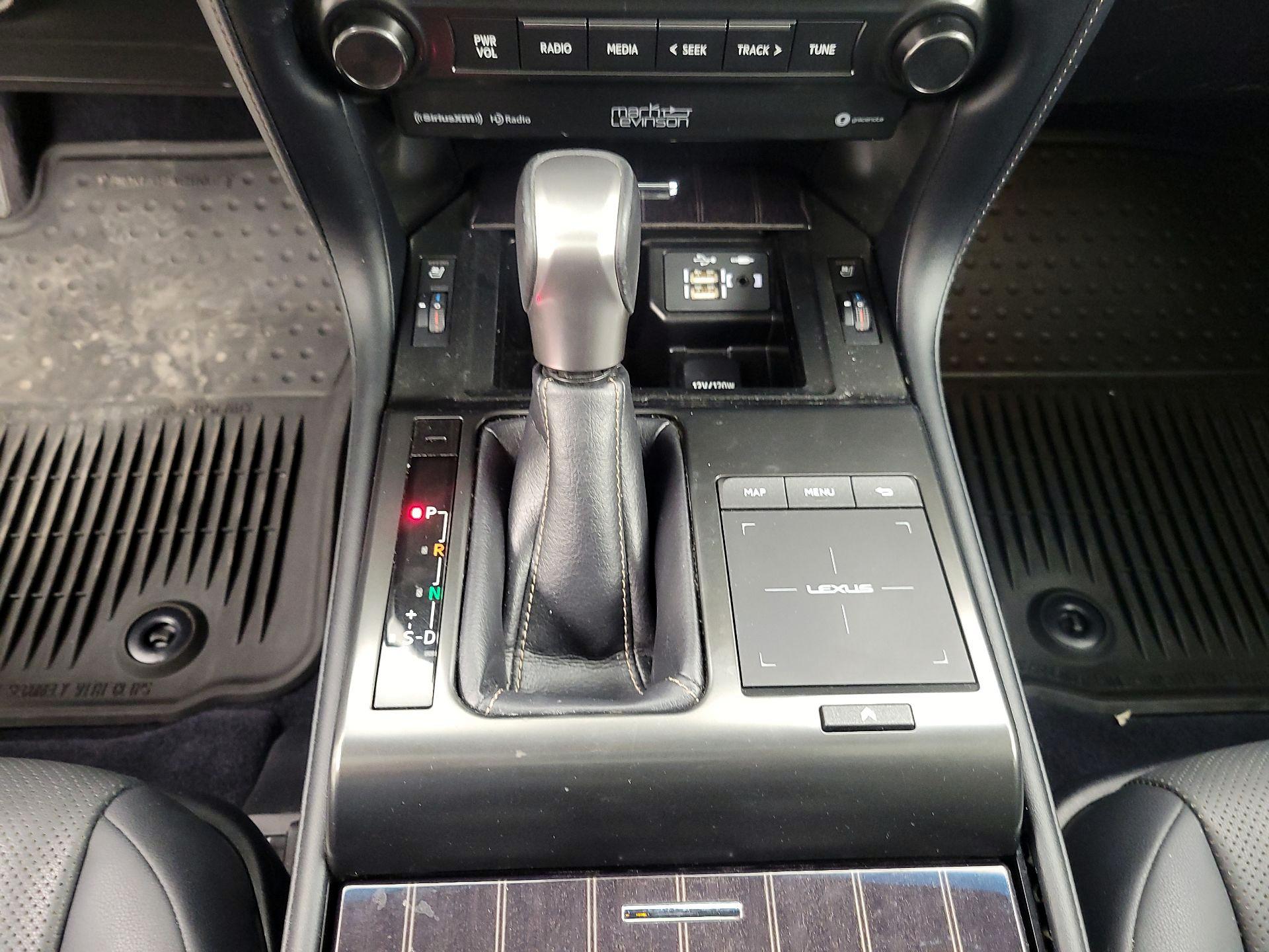 Thumbnail: 2022 Lexus GX - 18