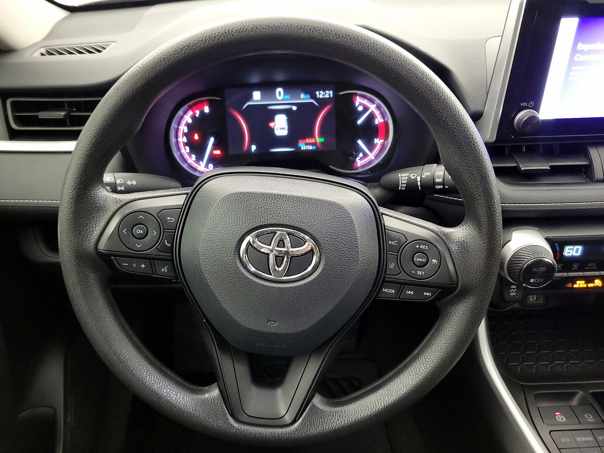 Thumbnail: 2024 Toyota RAV4 - 10