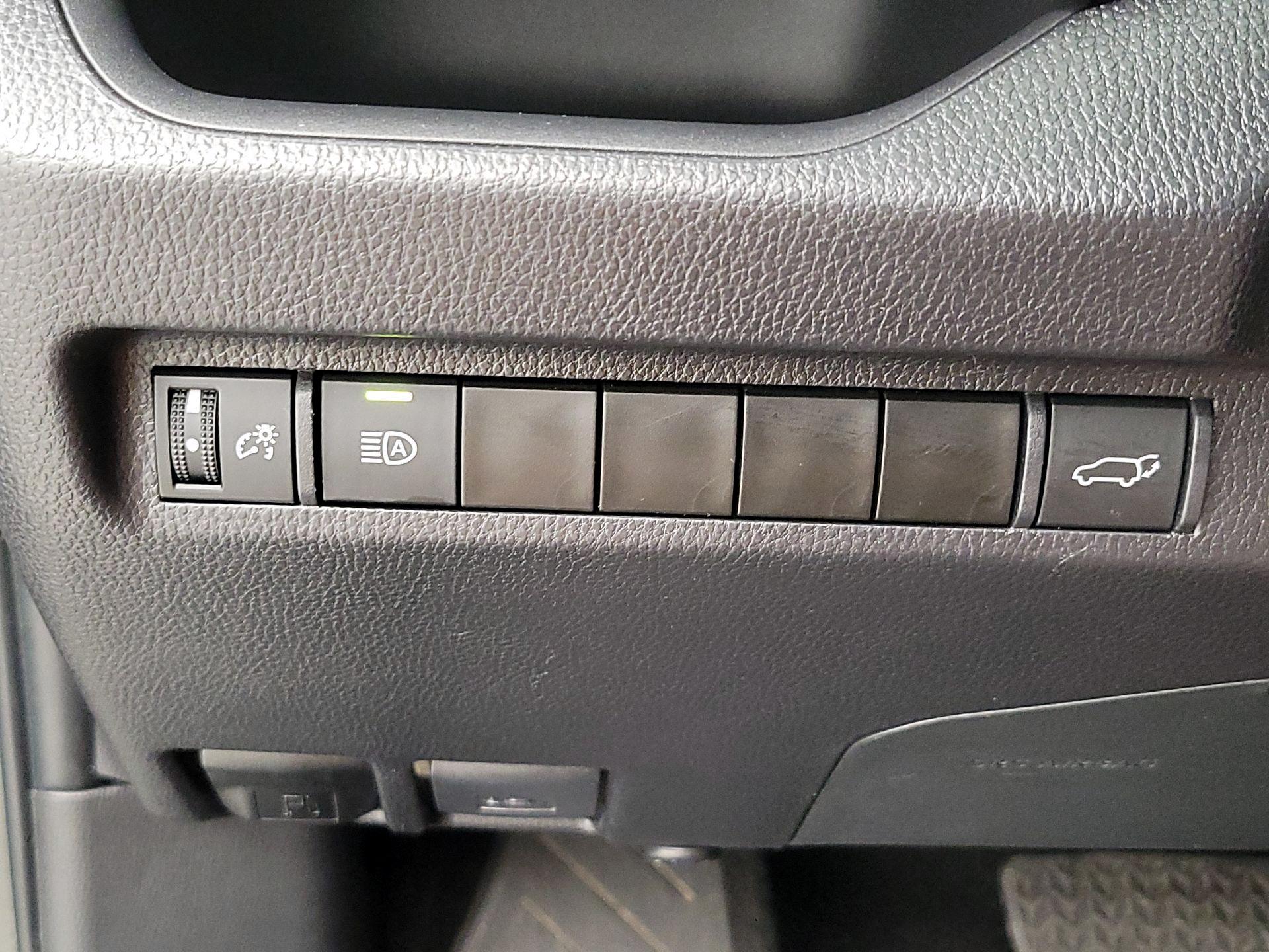 Thumbnail: 2024 Toyota RAV4 - 13