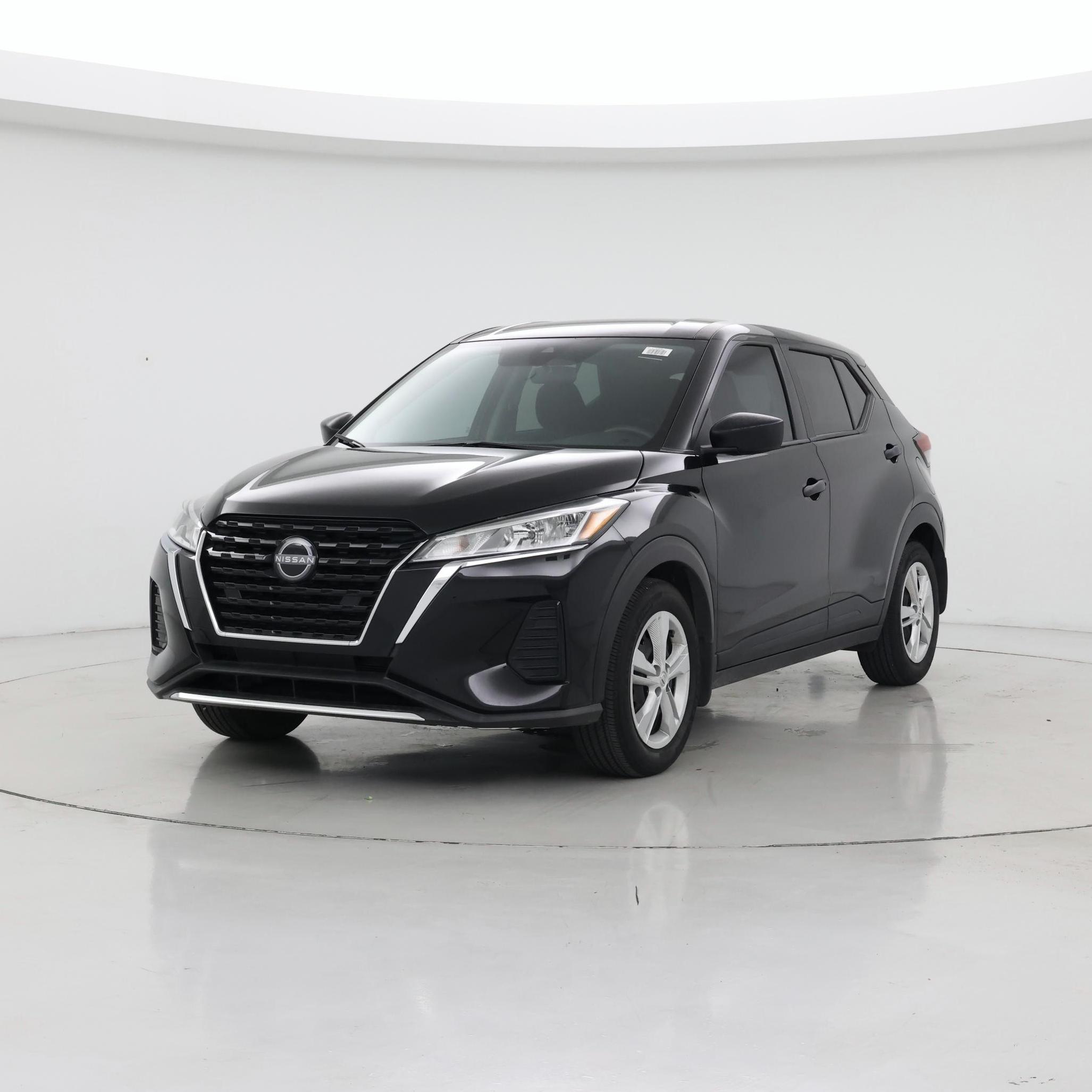 Thumbnail: 2023 Nissan Kicks - 4