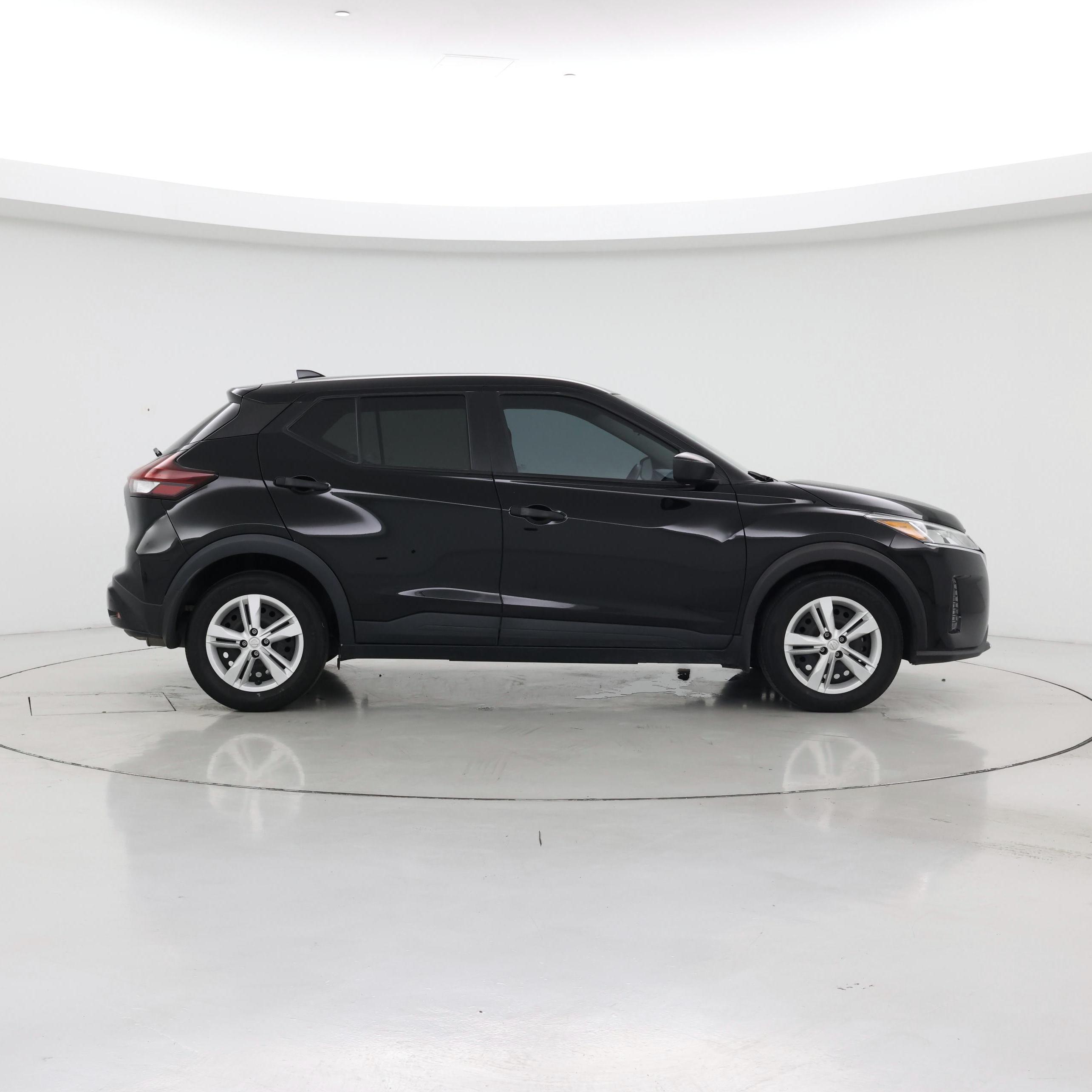Thumbnail: 2023 Nissan Kicks - 7