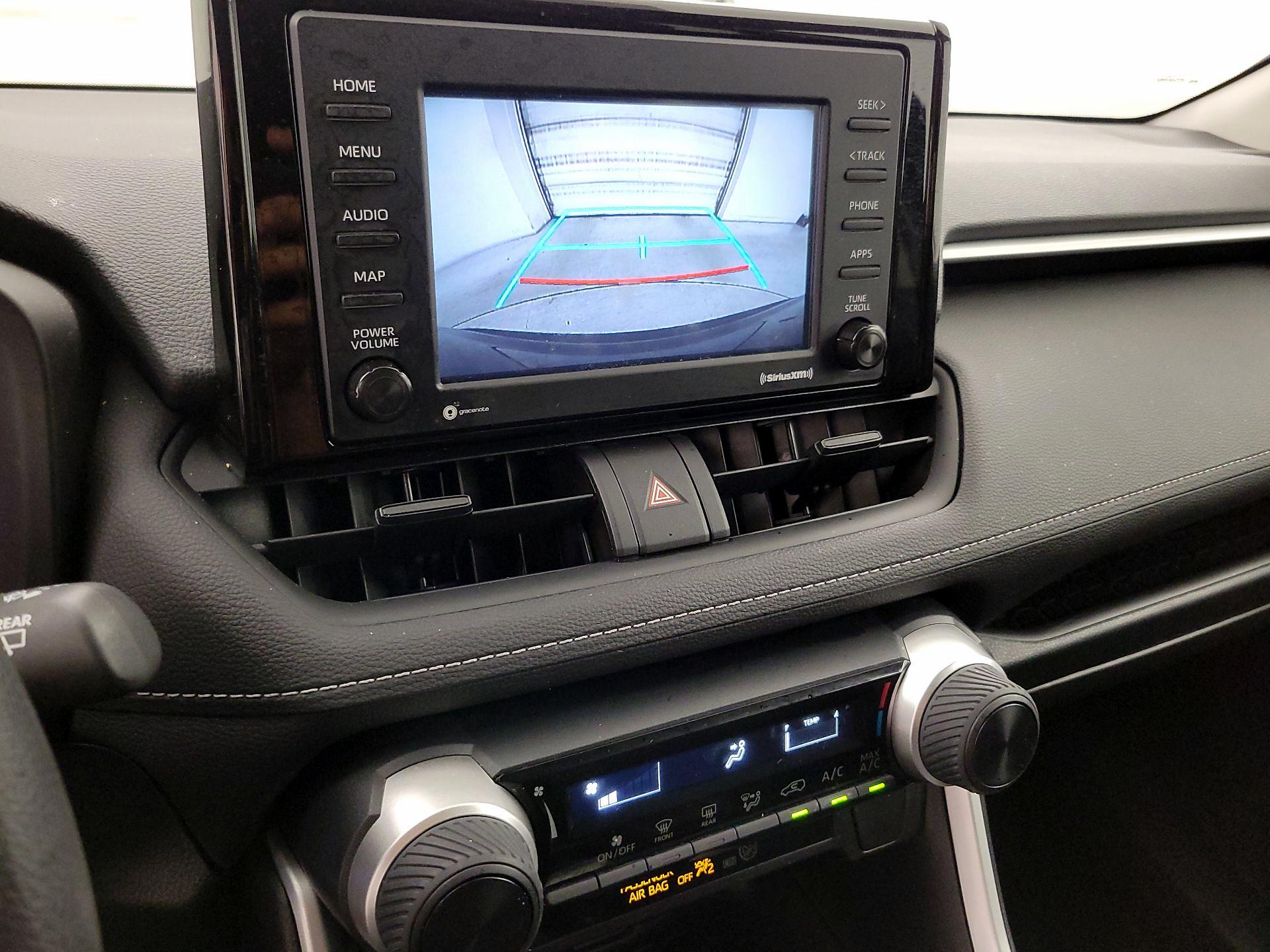 Thumbnail: 2021 Toyota RAV4 - 14