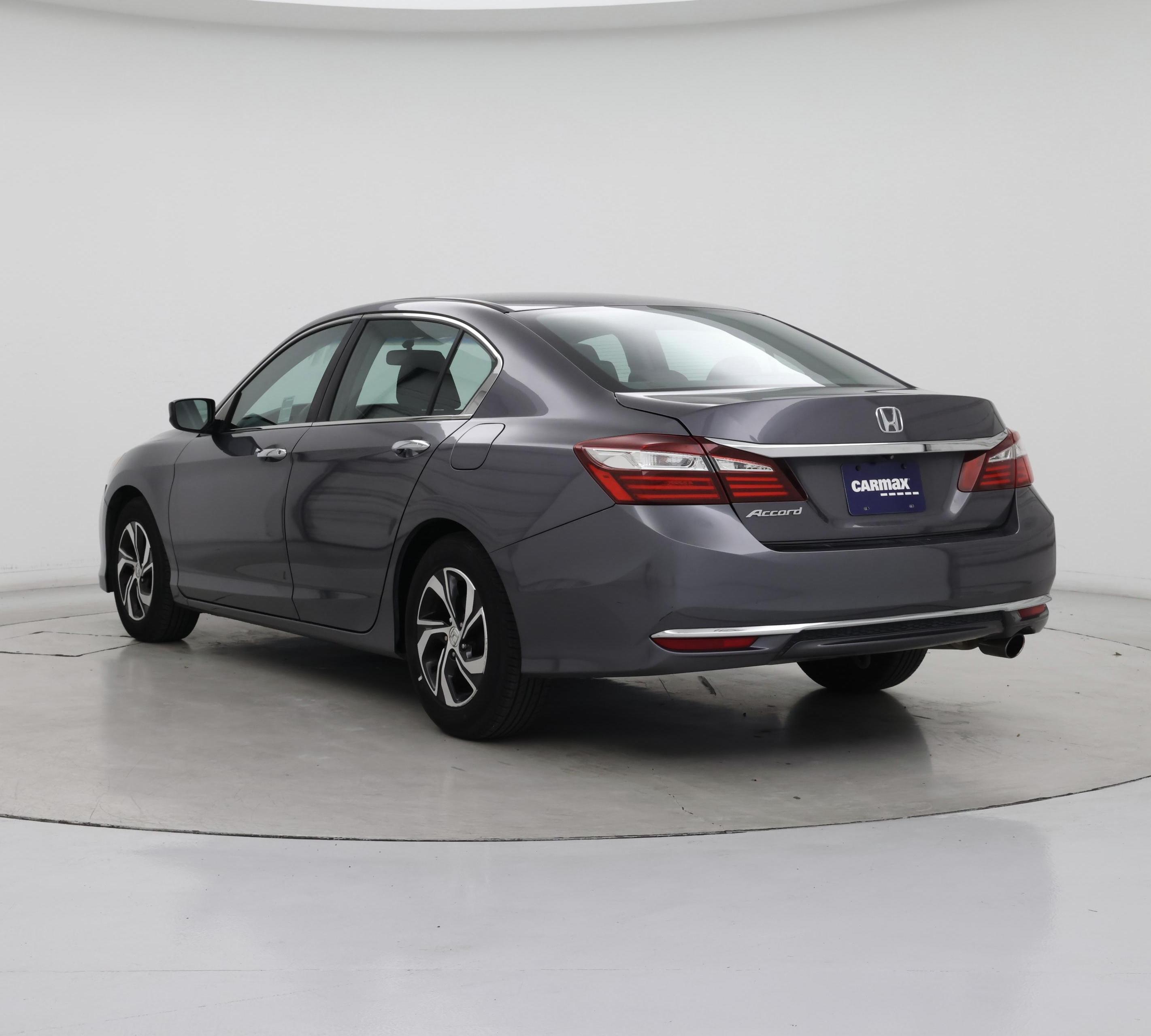Thumbnail: 2017 Honda Accord - 2