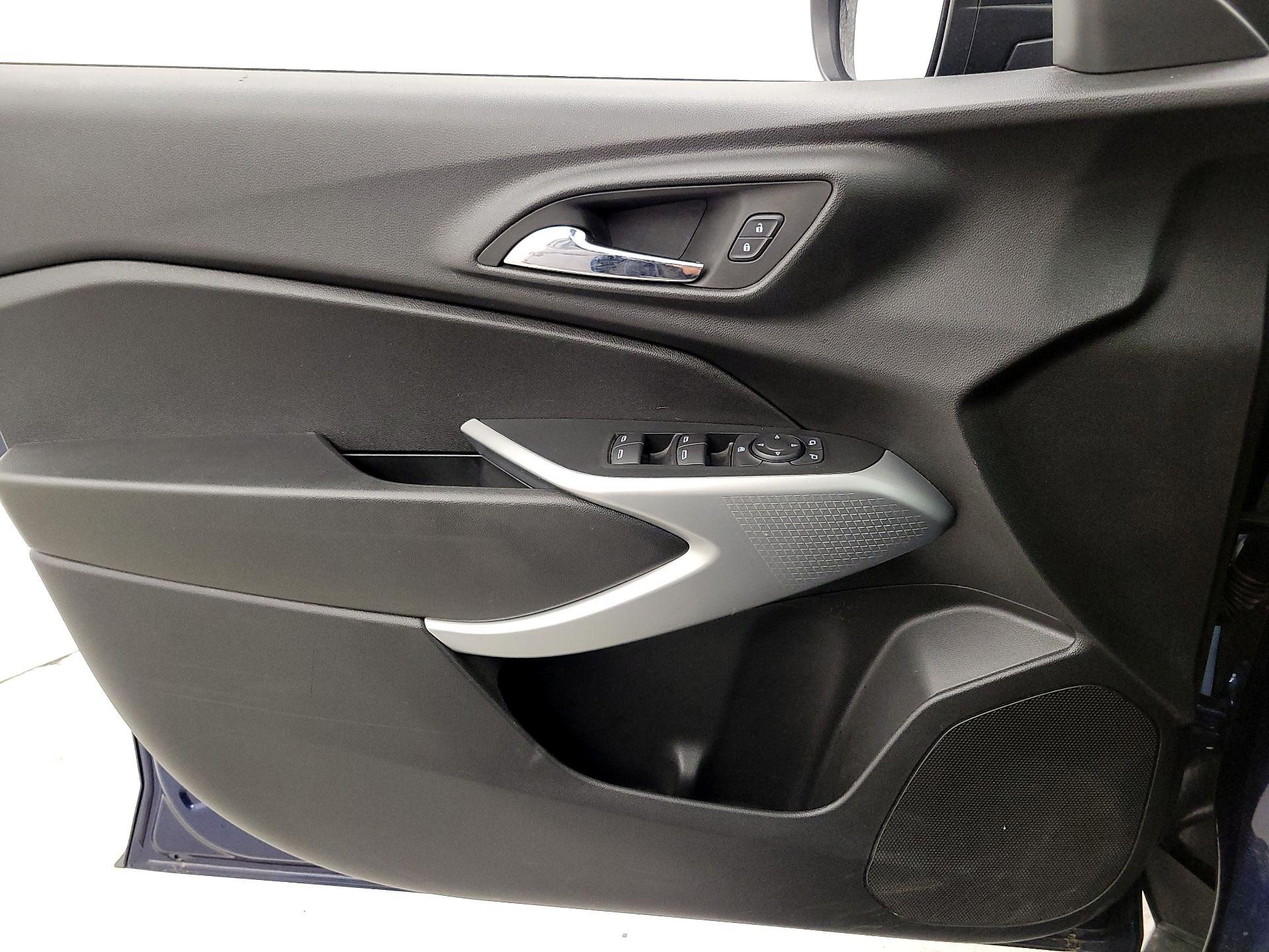 Thumbnail: 2024 Chevrolet Trax - 12