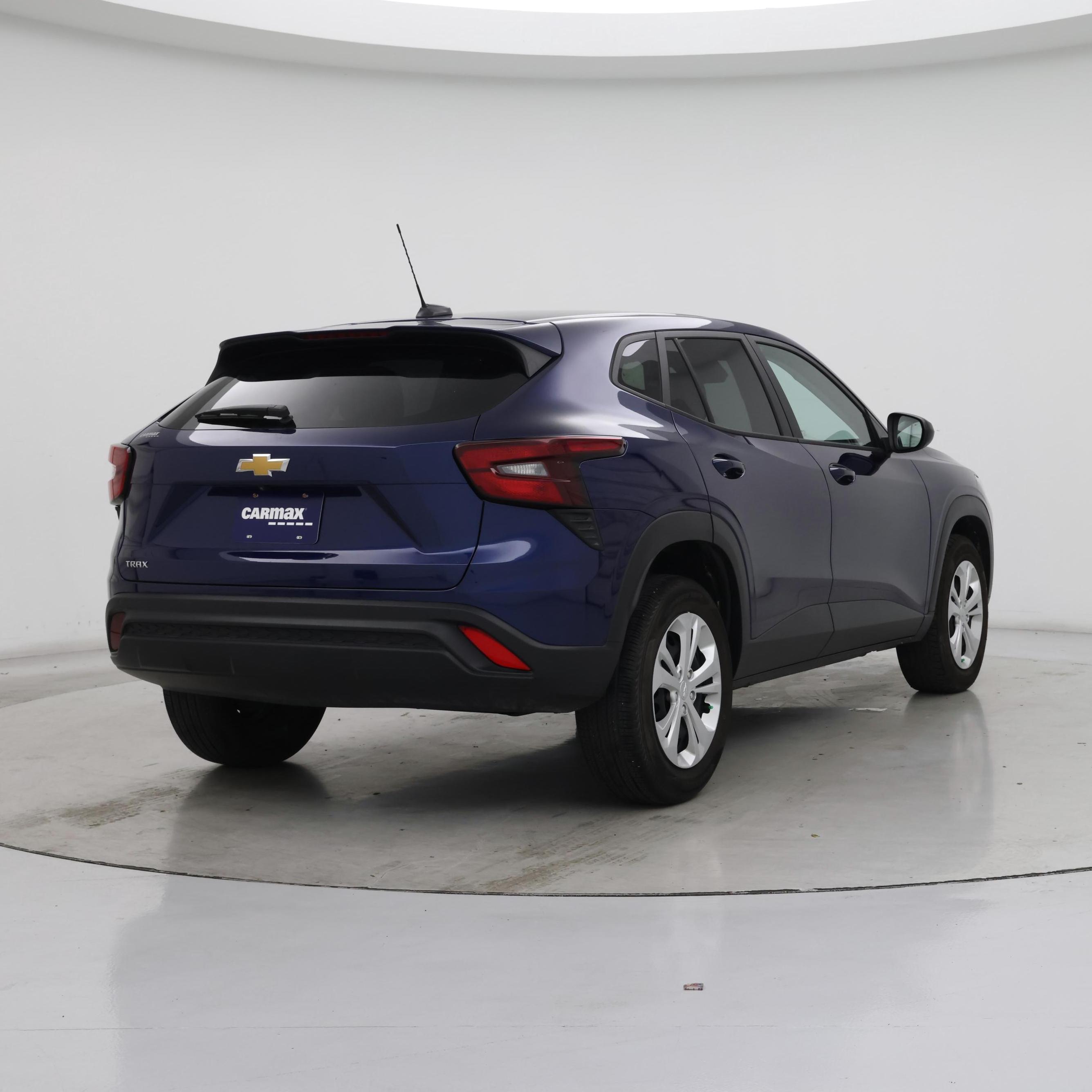 Thumbnail: 2024 Chevrolet Trax - 8
