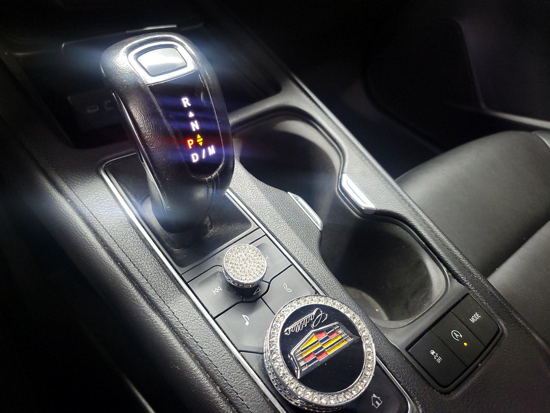 Thumbnail: 2019 Cadillac XT4 - 17