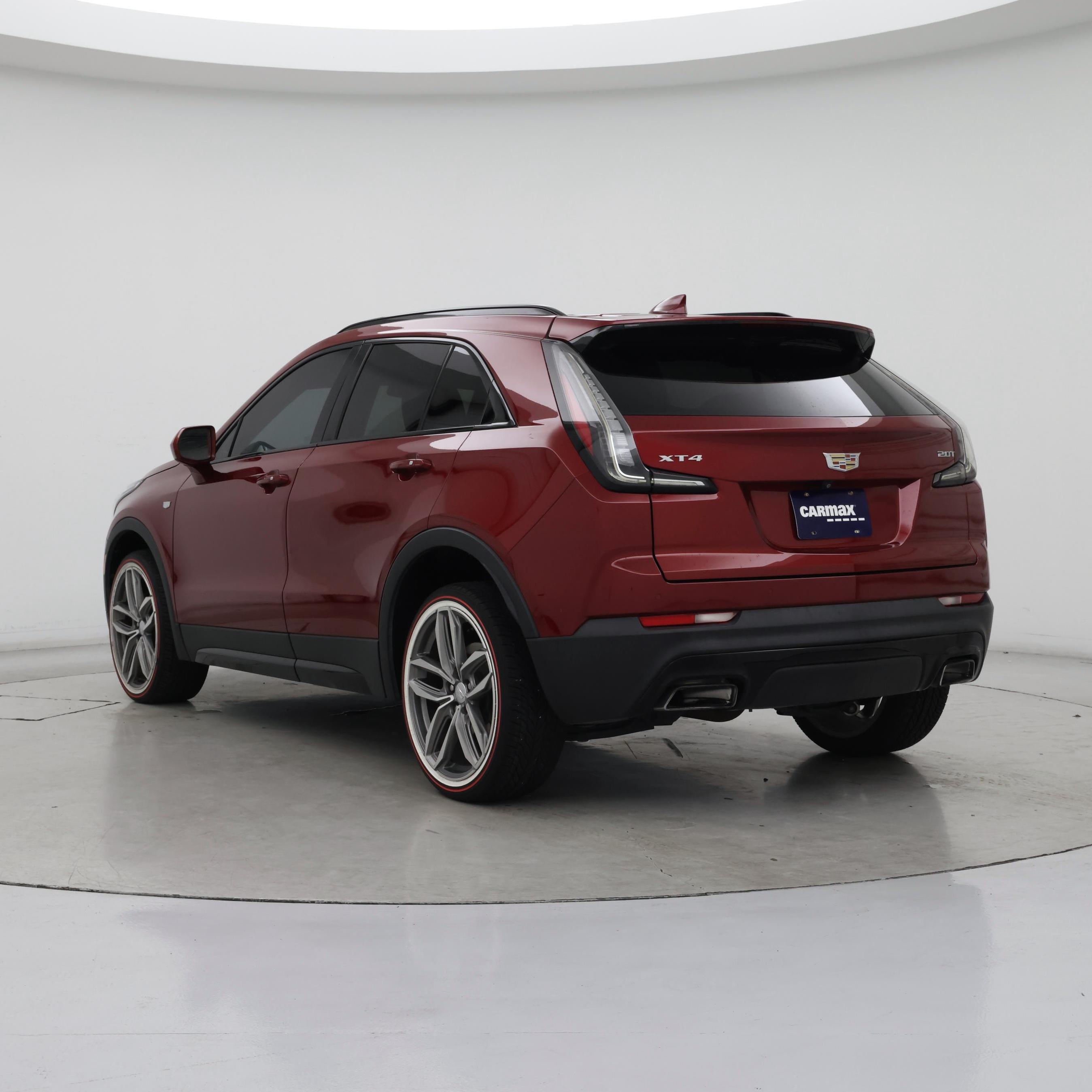Thumbnail: 2019 Cadillac XT4 - 2
