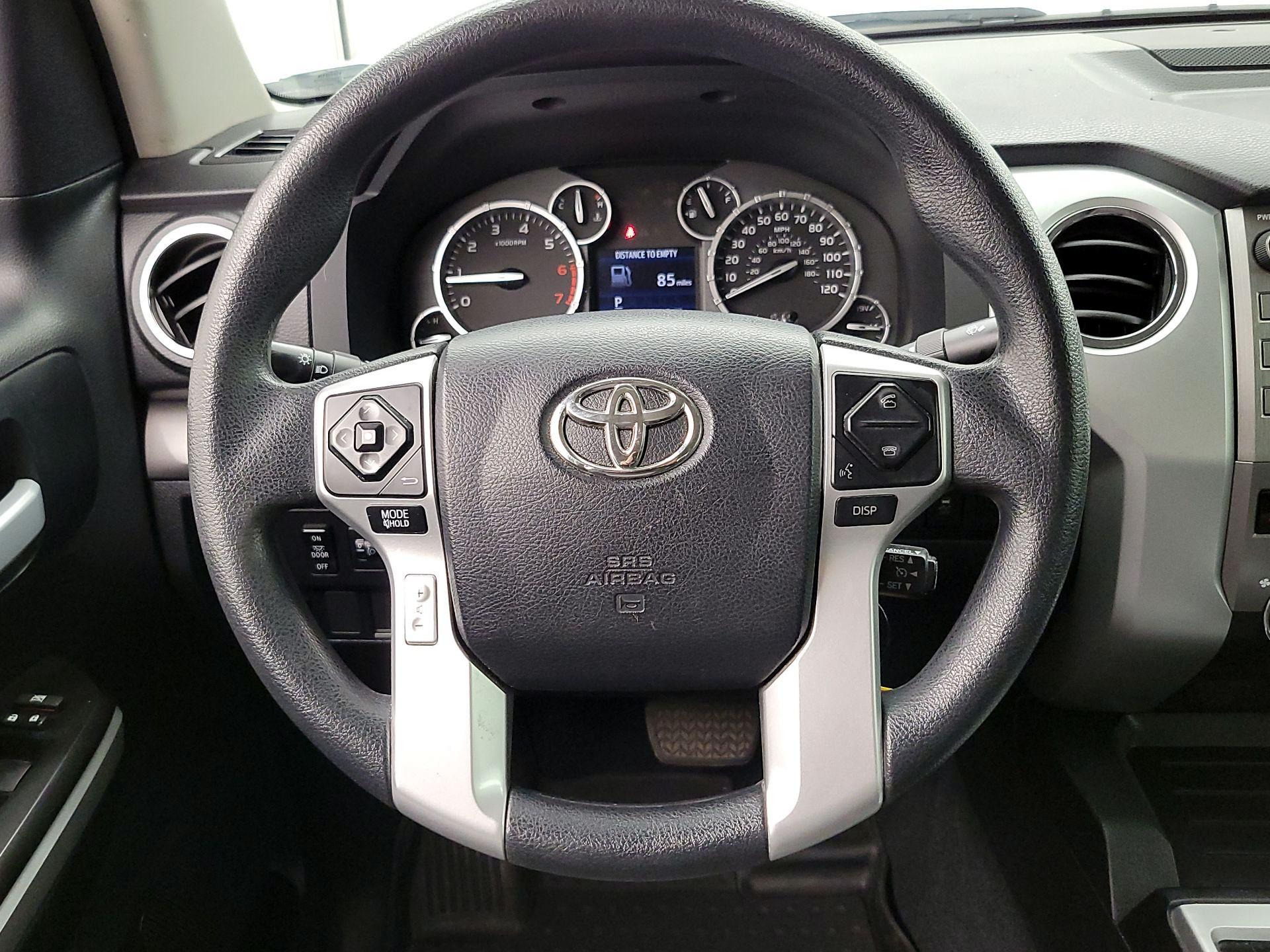 Thumbnail: 2017 Toyota Tundra - 10