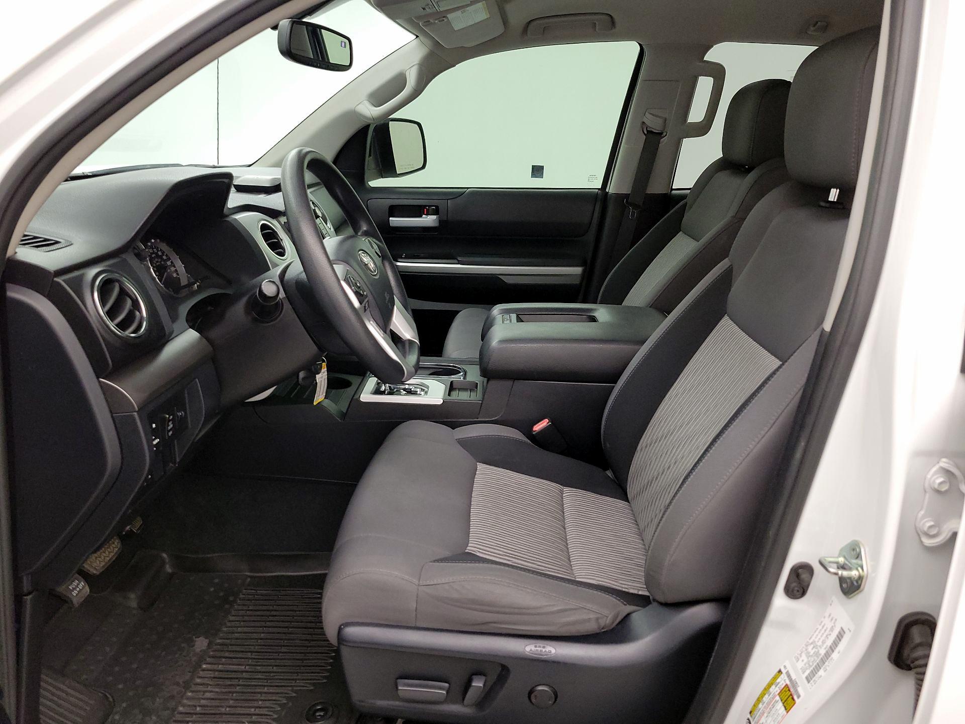 Thumbnail: 2017 Toyota Tundra - 11
