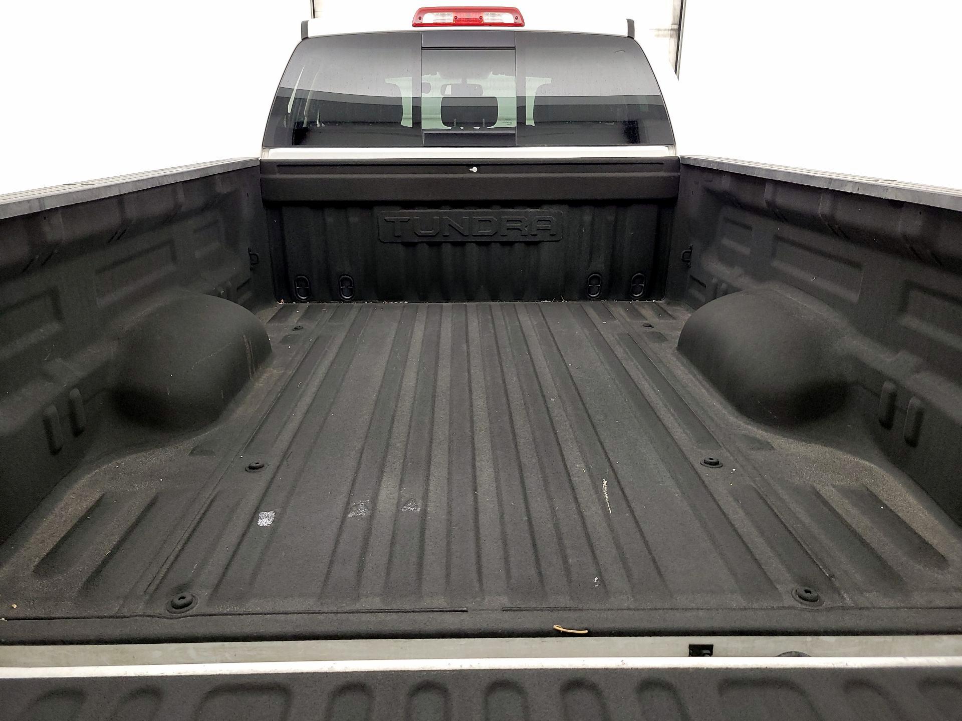 Thumbnail: 2017 Toyota Tundra - 20