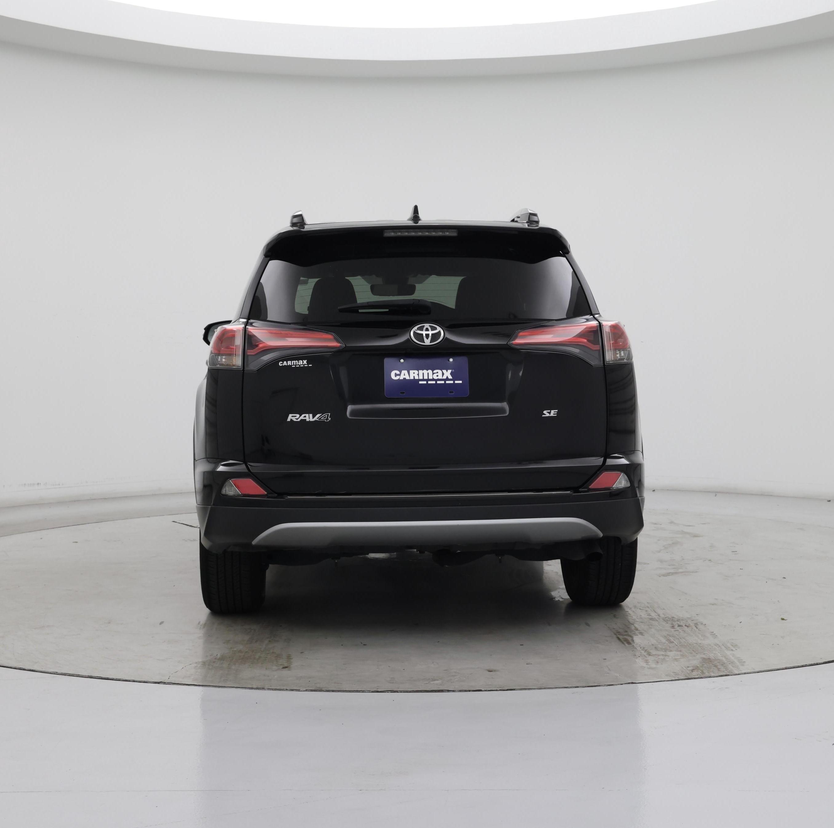 Thumbnail: 2018 Toyota RAV4 - 6