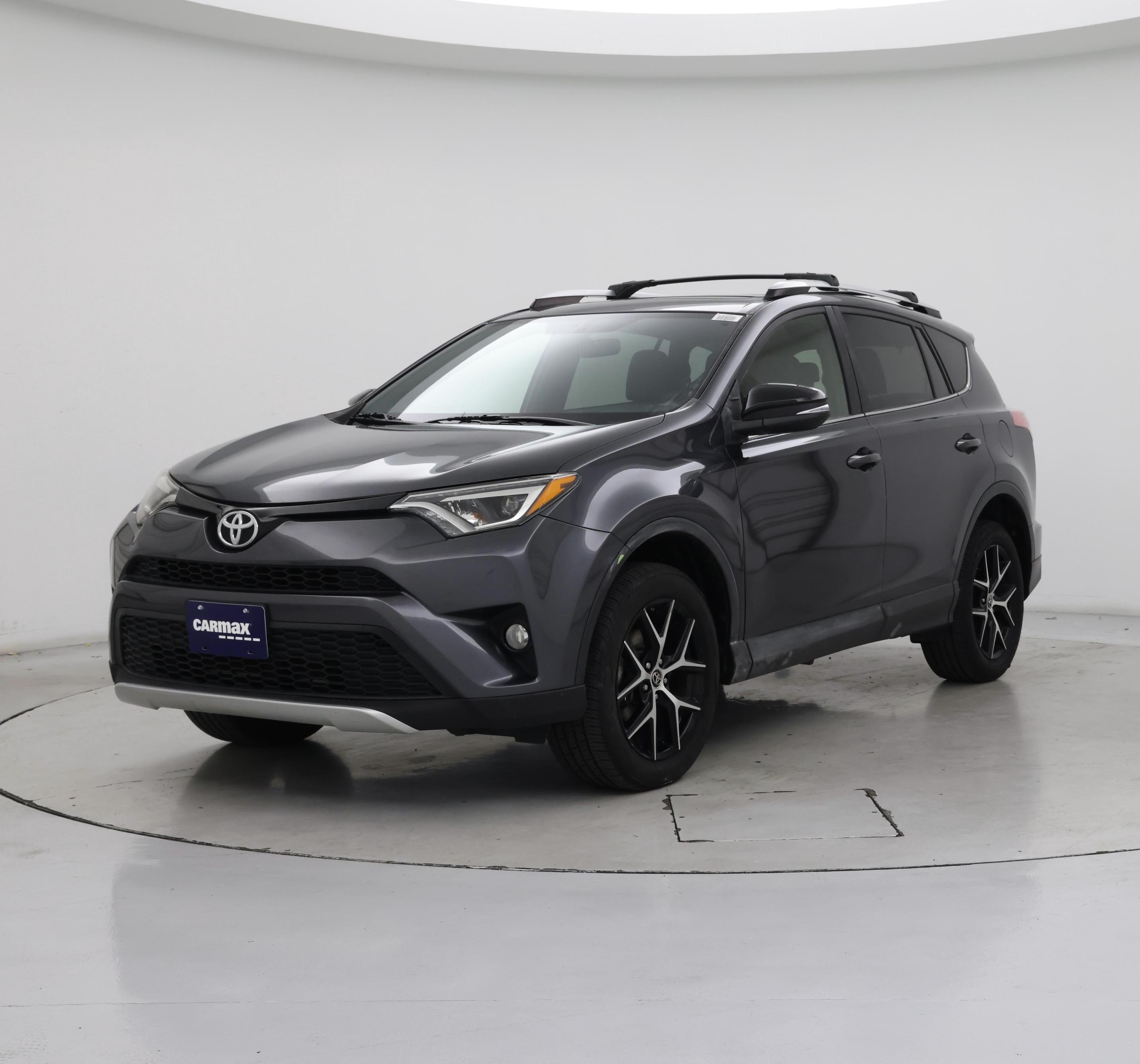 Thumbnail: 2016 Toyota RAV4 - 4