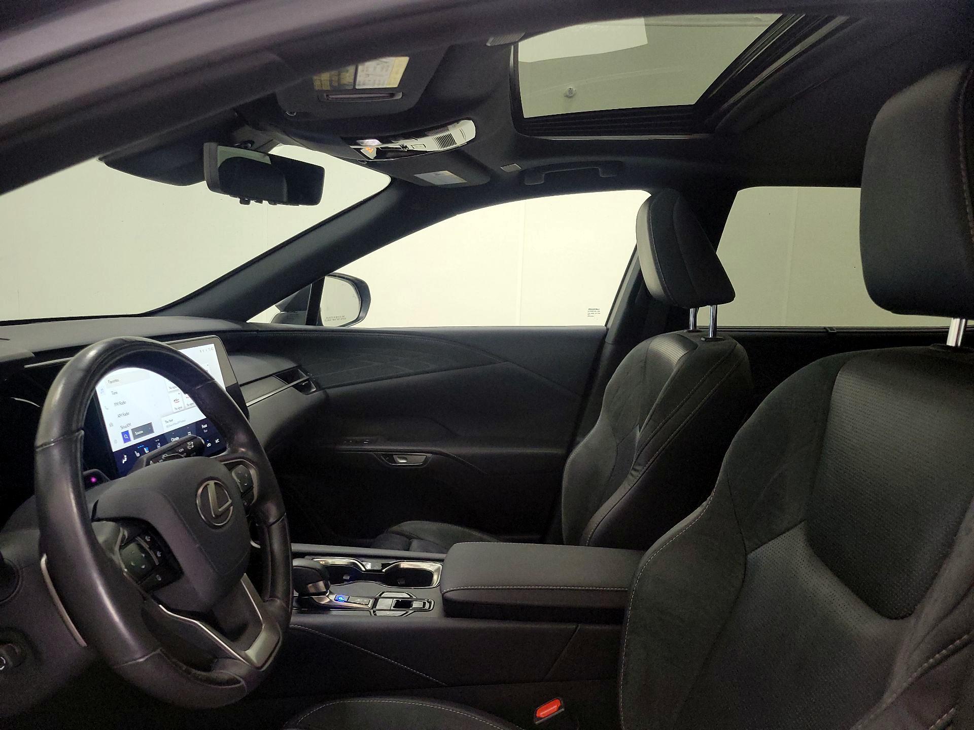Thumbnail: 2023 Lexus RX - 19