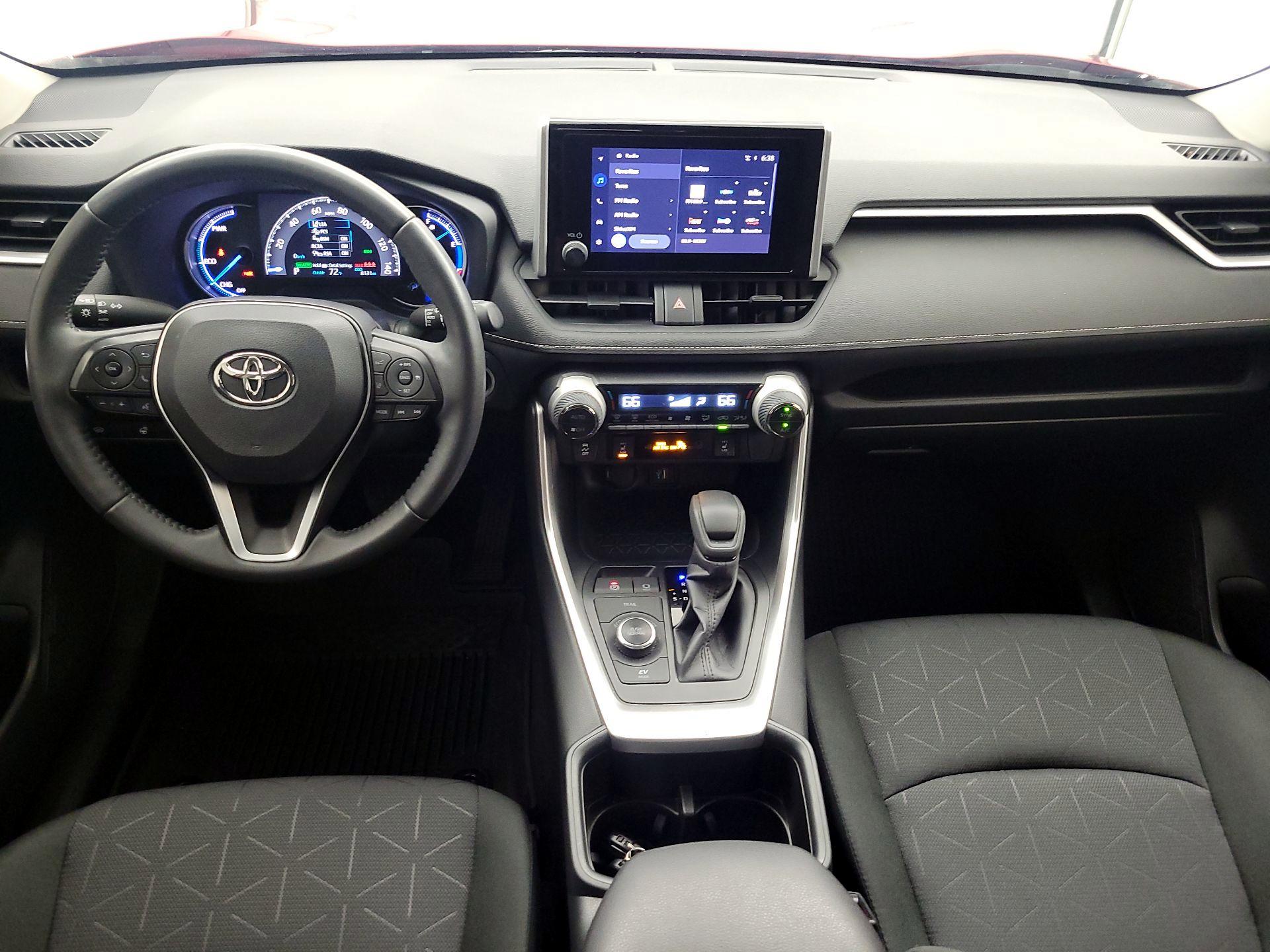 Thumbnail: 2023 Toyota RAV4 - 9