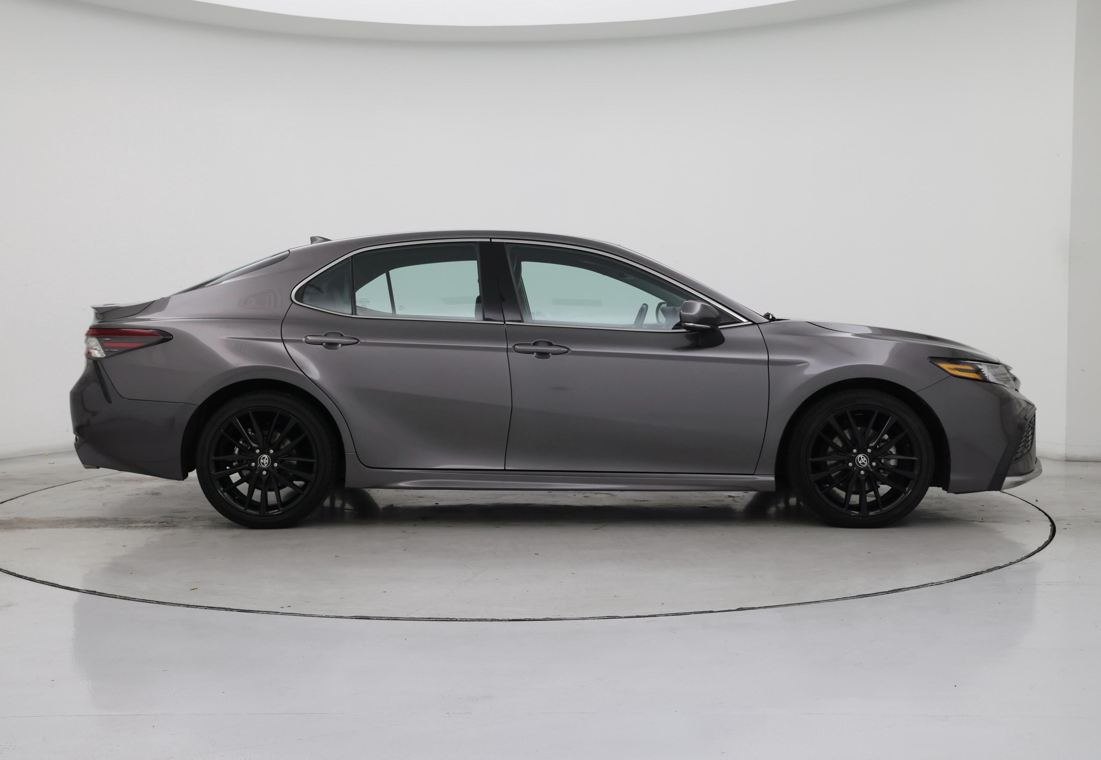 Thumbnail: 2023 Toyota Camry - 7
